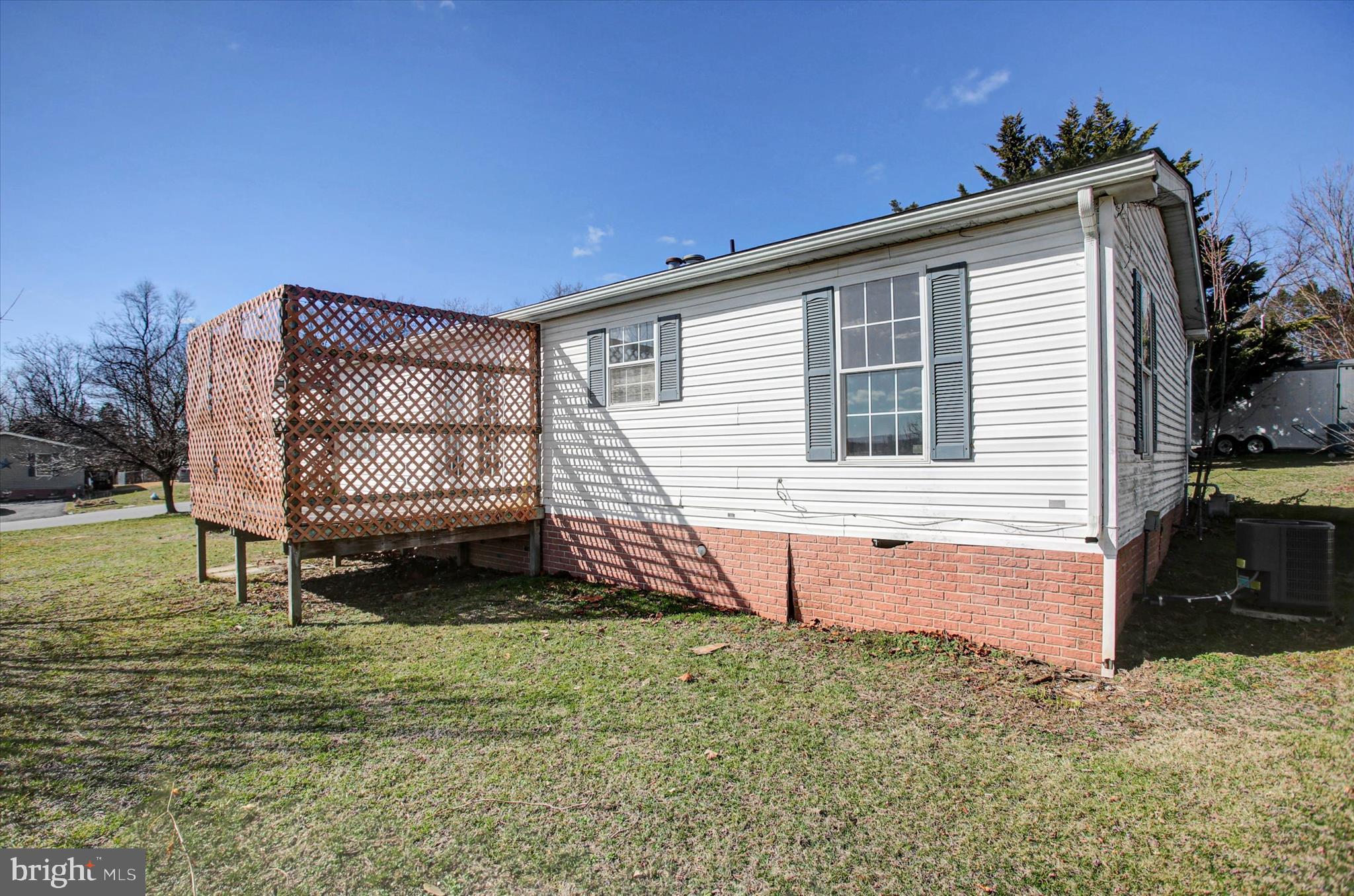 HIGHLAND MANOR - Residential