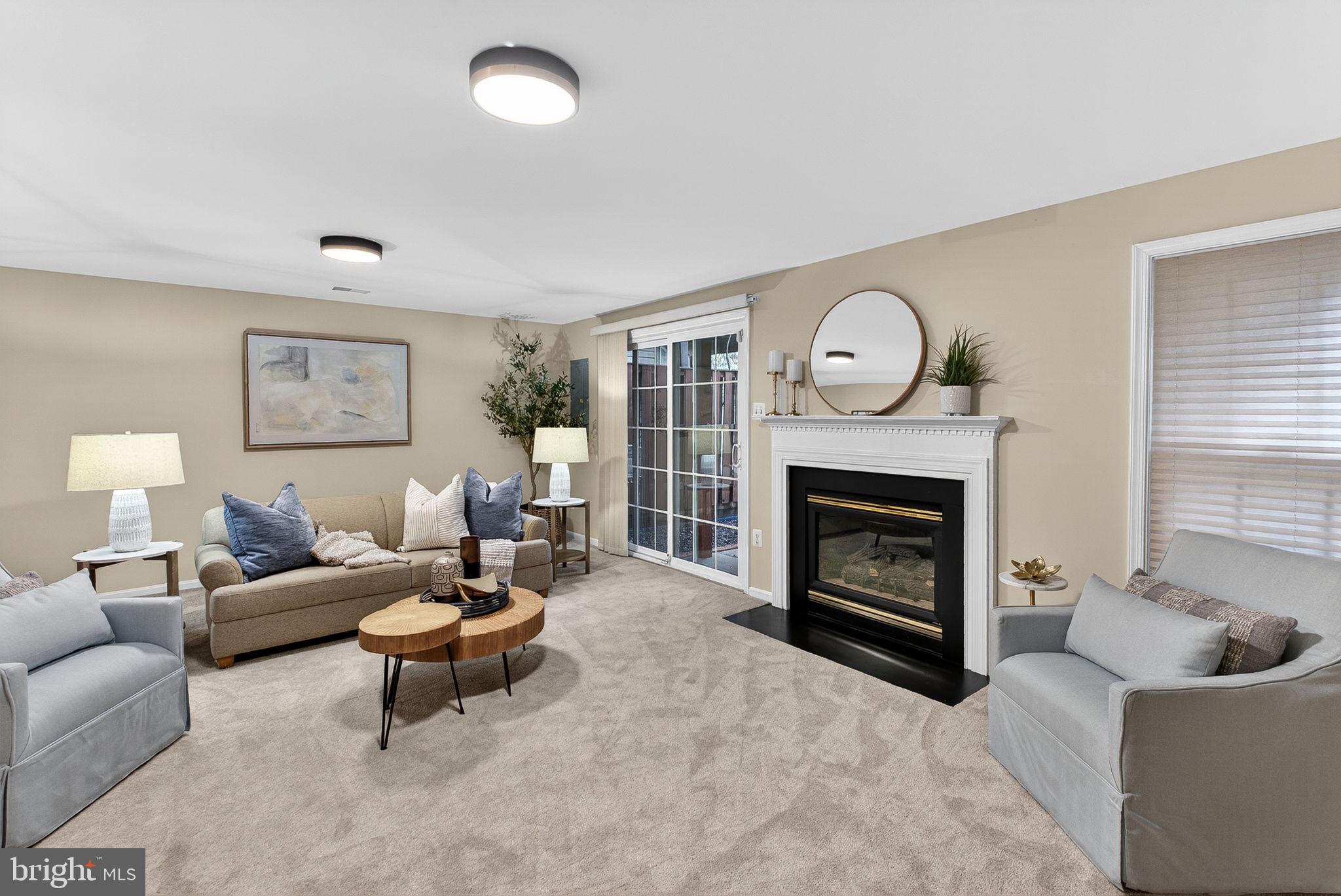 KINGSTOWNE - Residential