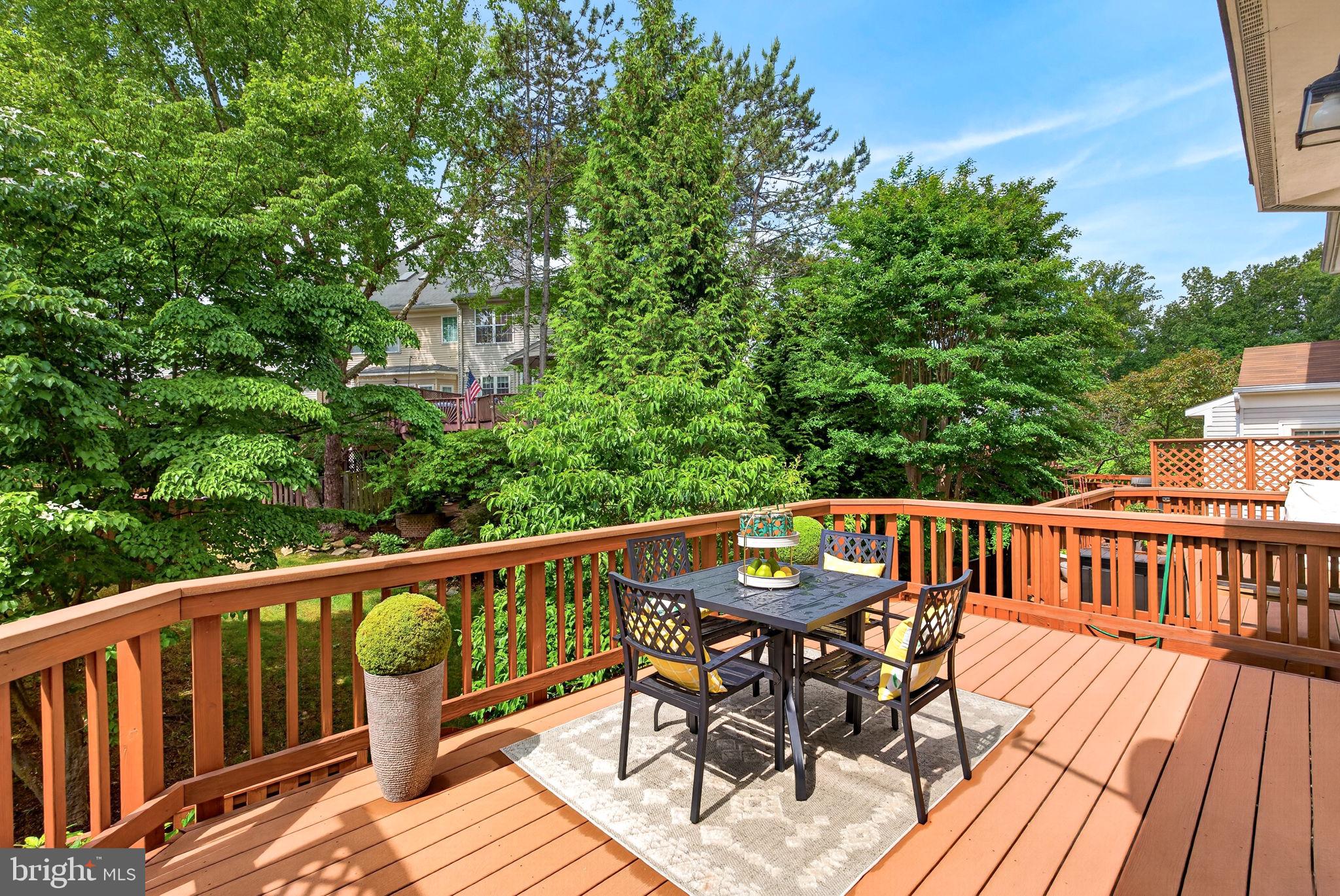 KINGSTOWNE - Residential