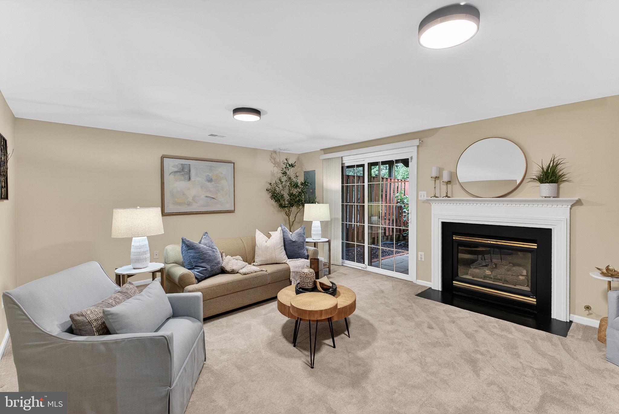 KINGSTOWNE - Residential