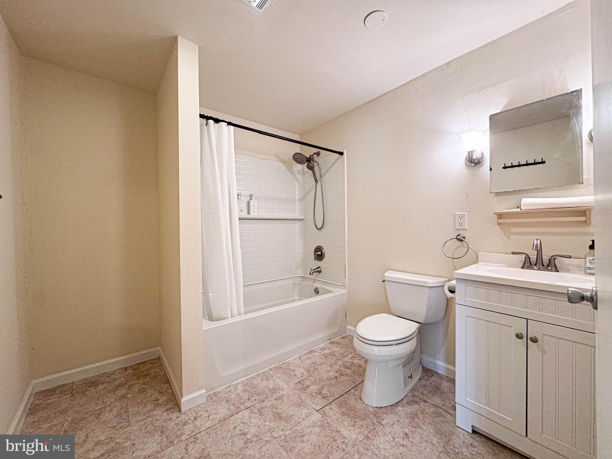 SHENANDOAH RETREAT - Residential