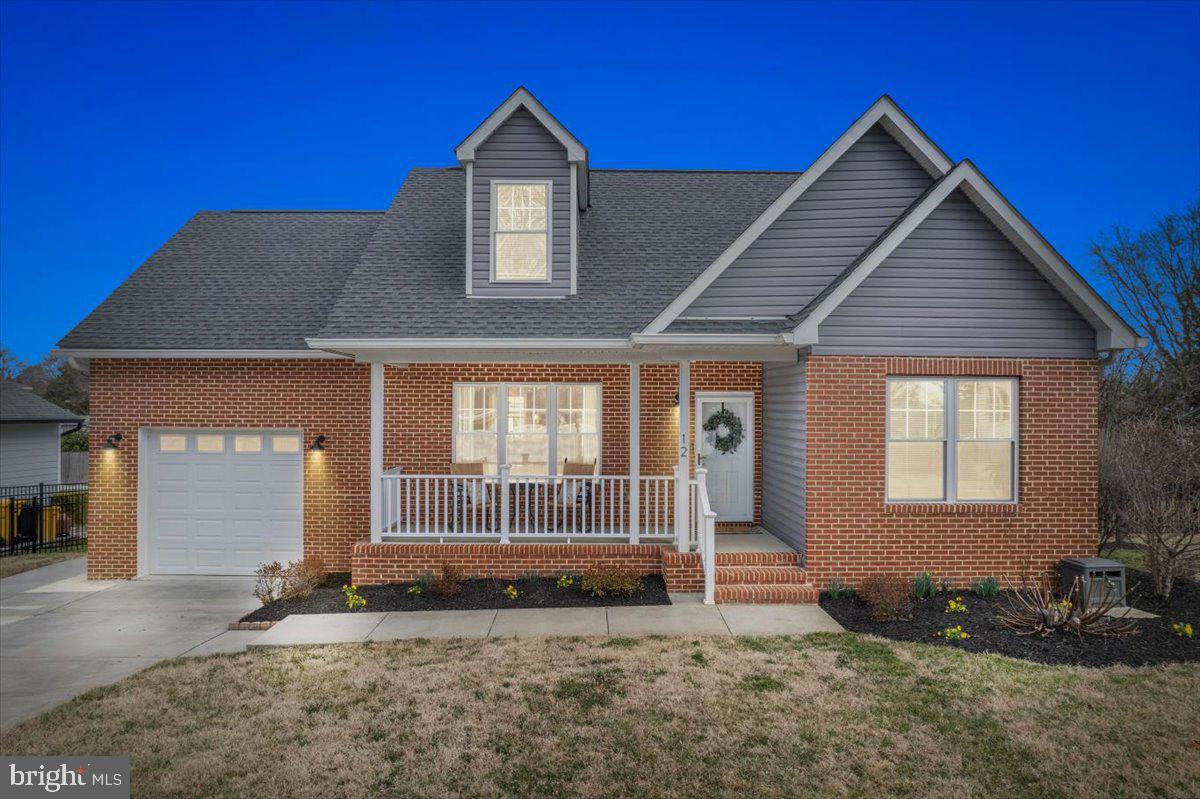 EDGEWATER - Residential