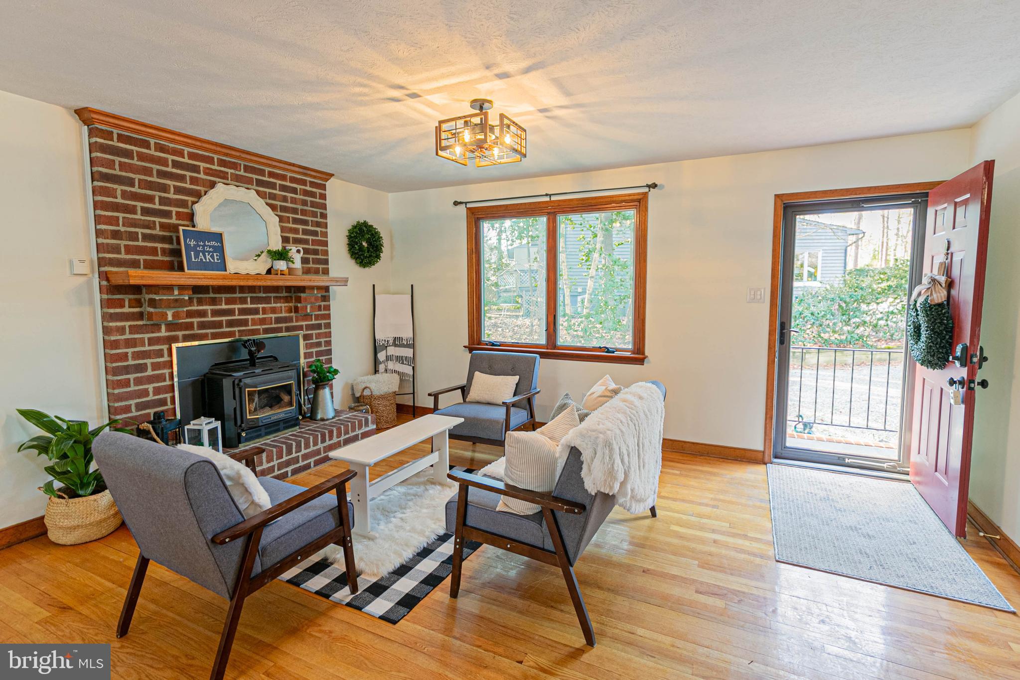 LAKE CAROLINE - Residential