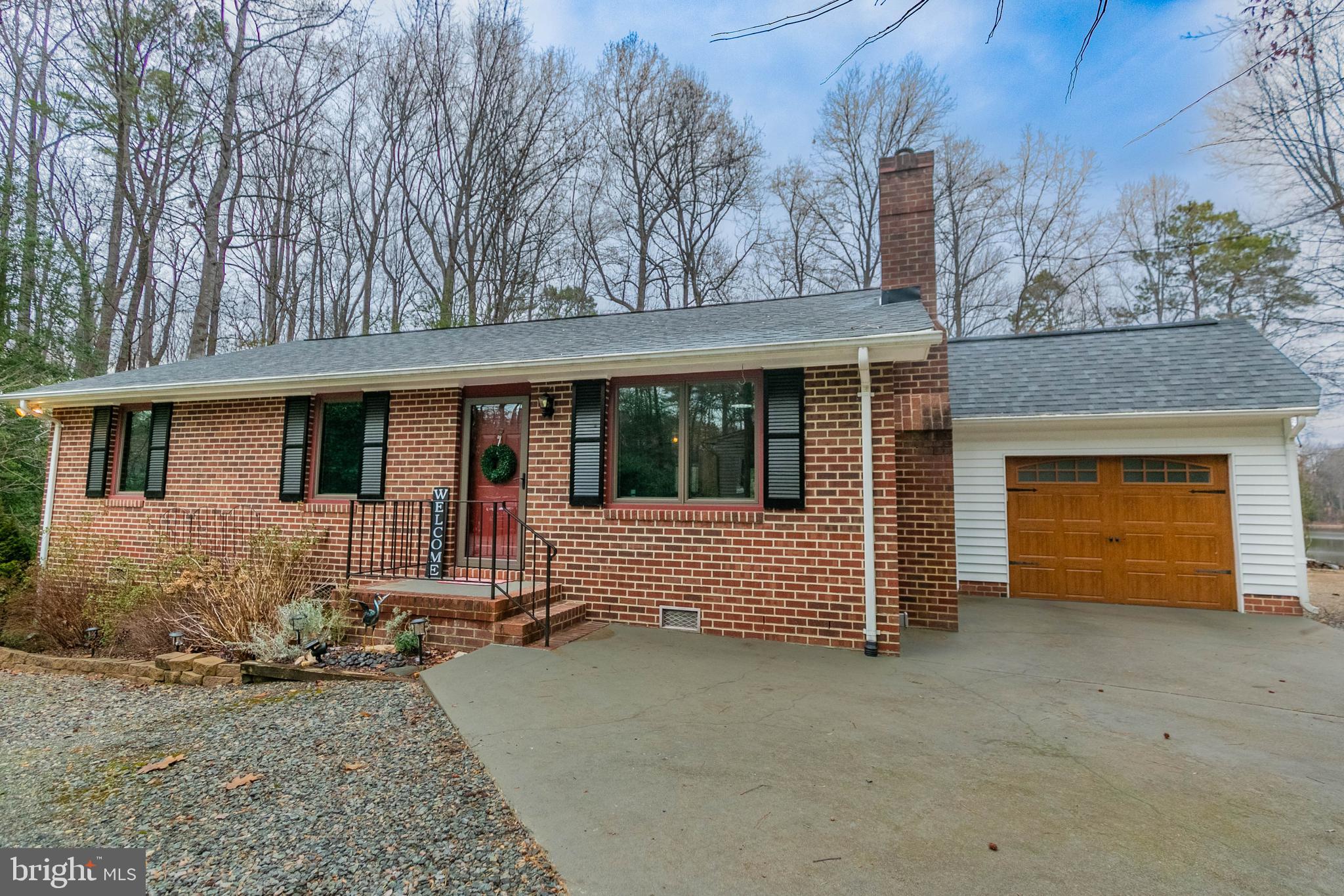 LAKE CAROLINE - Residential