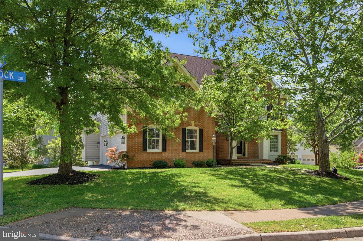 NORTHLAKE - Residential