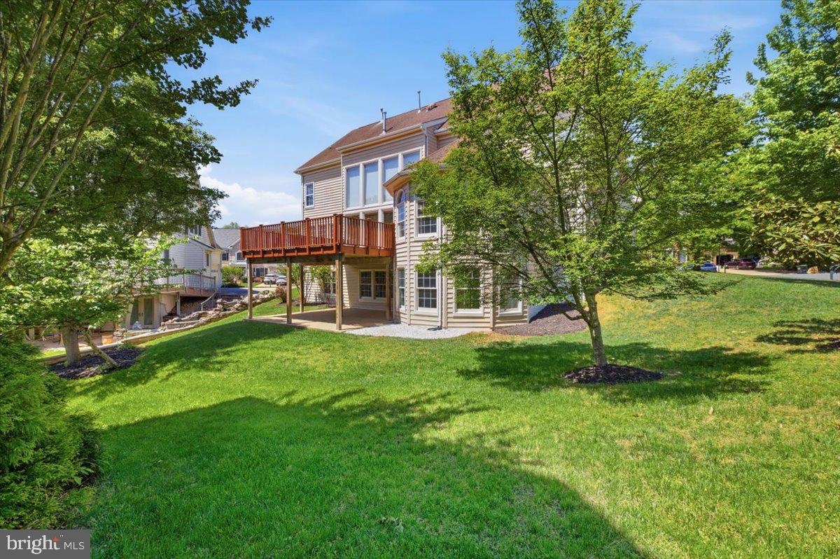 NORTHLAKE - Residential