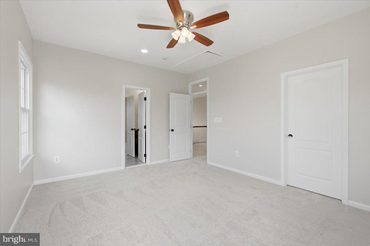NORTHLAKE - Residential