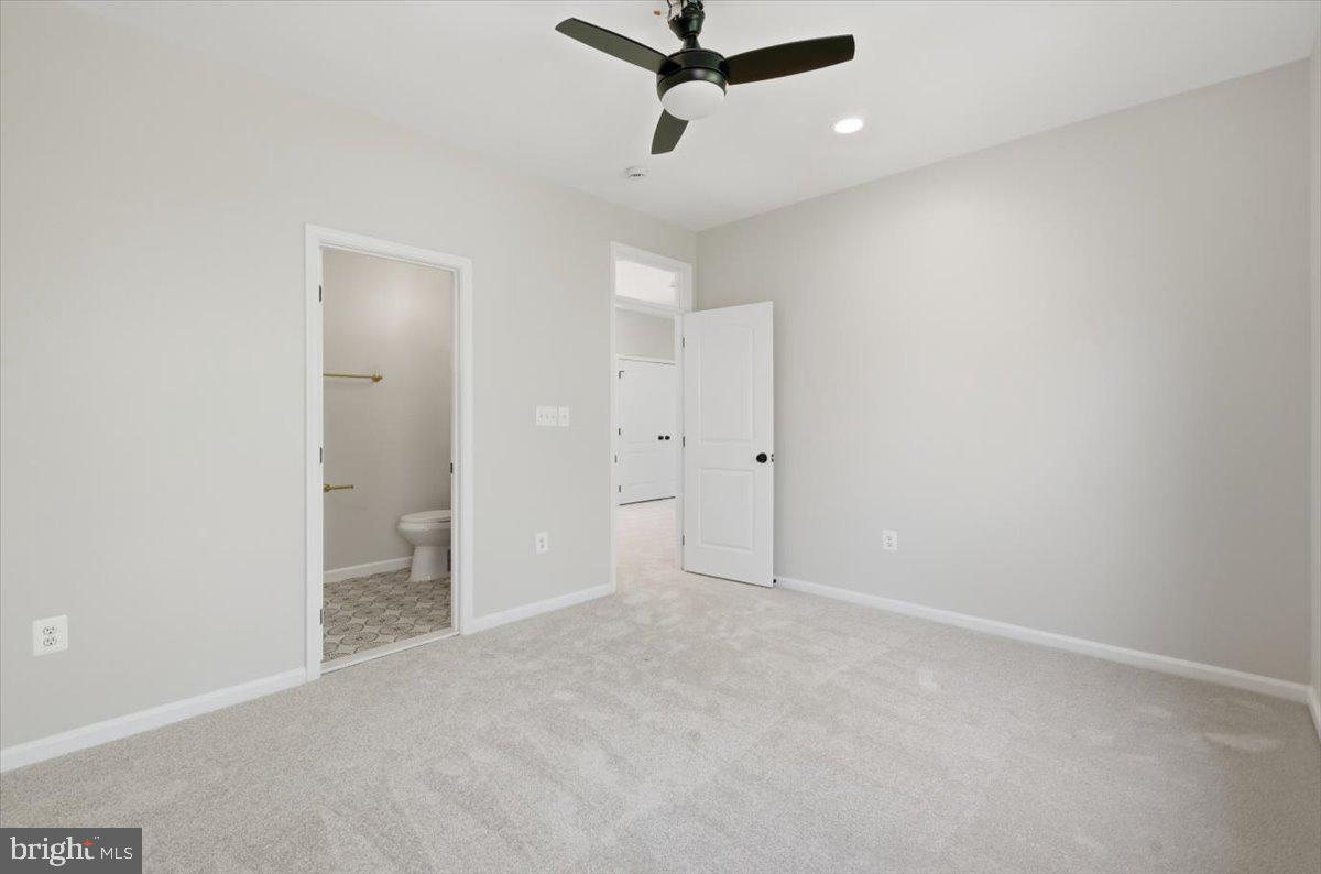 NORTHLAKE - Residential