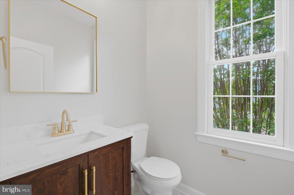 NORTHLAKE - Residential