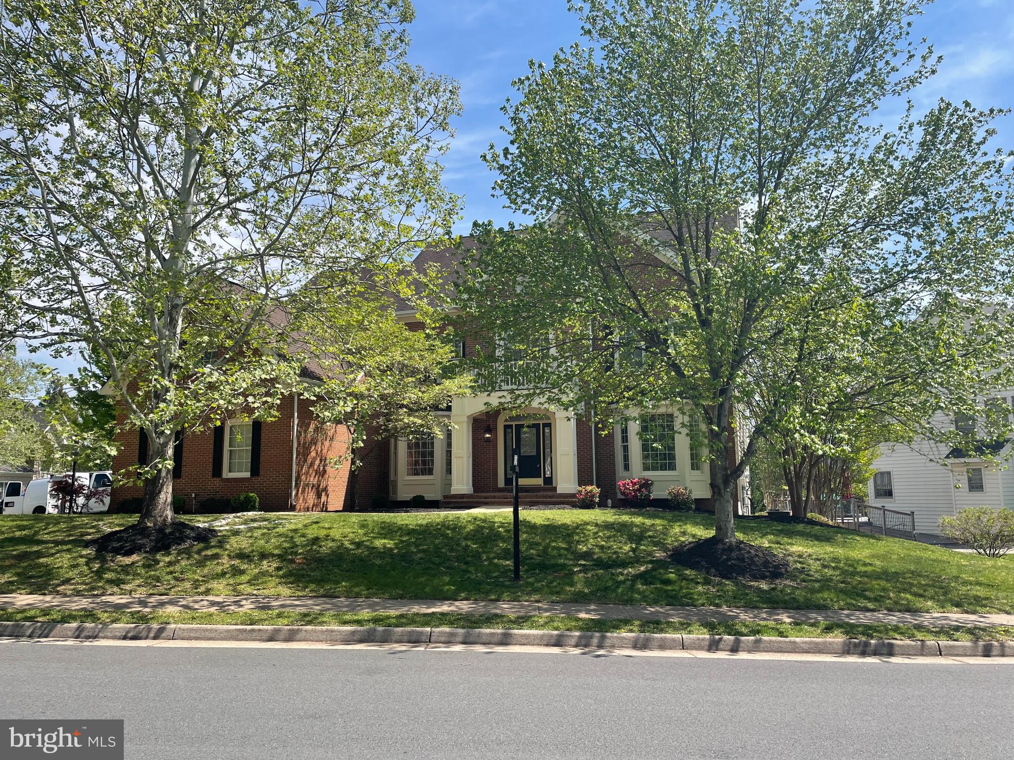 42937 BROOKRIDGE COURT