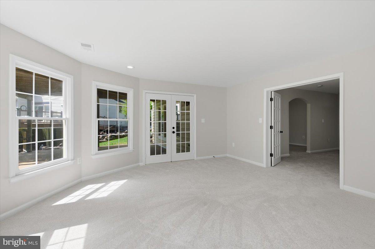 NORTHLAKE - Residential