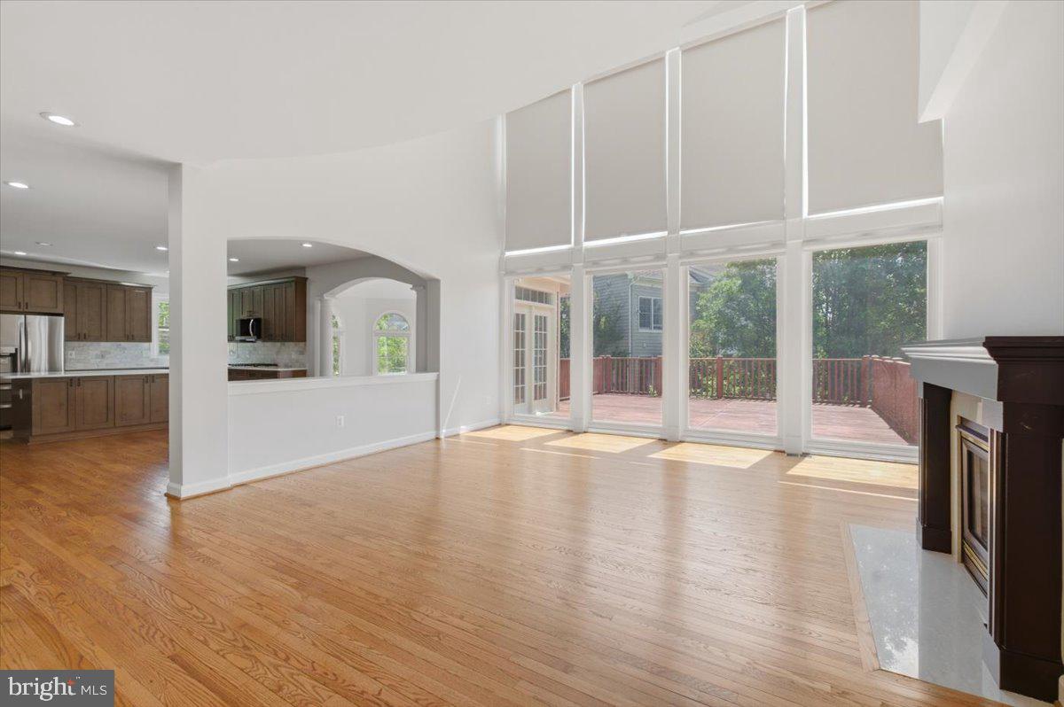 NORTHLAKE - Residential