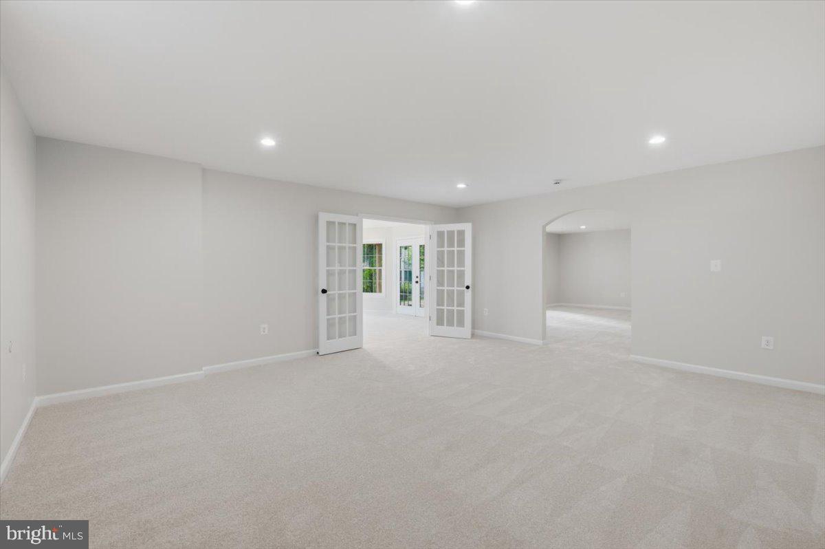 NORTHLAKE - Residential