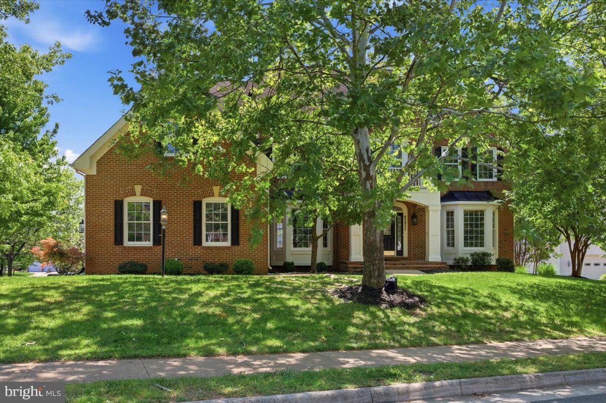 NORTHLAKE - Residential