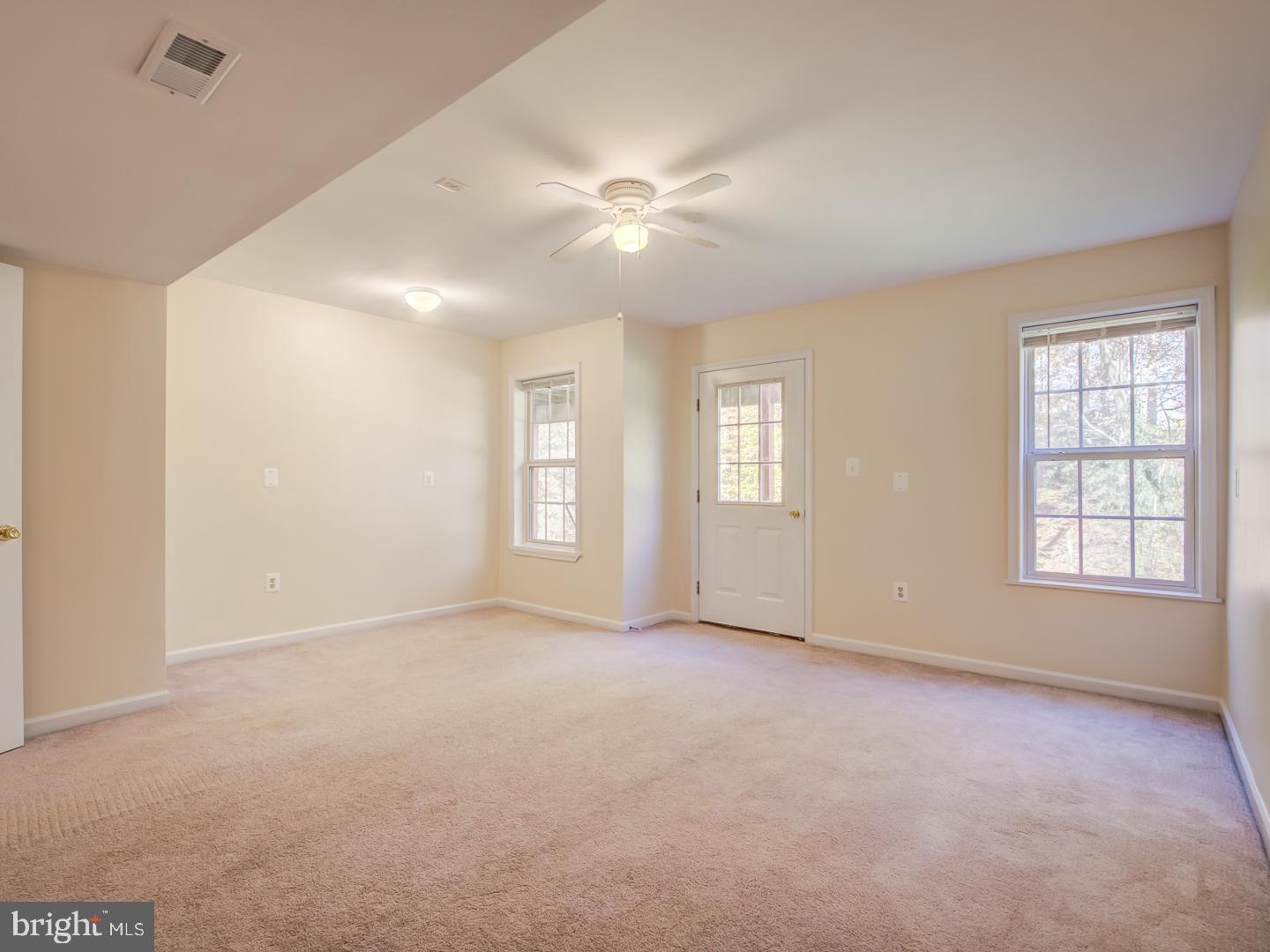 BLOOMS CROSSING - Residential