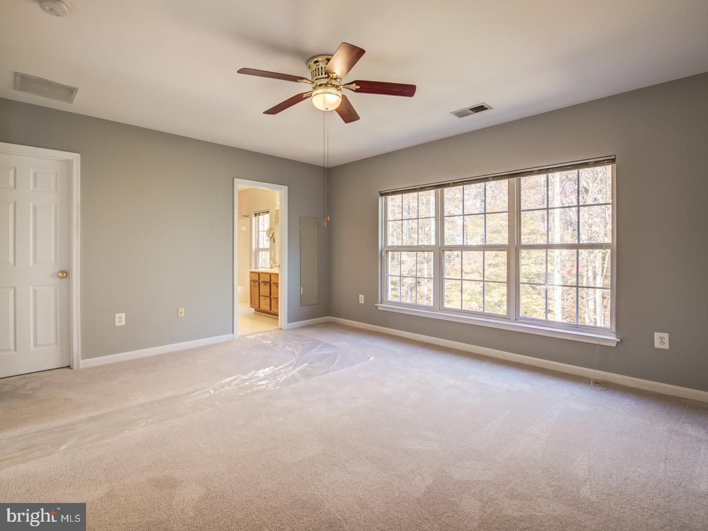 BLOOMS CROSSING - Residential