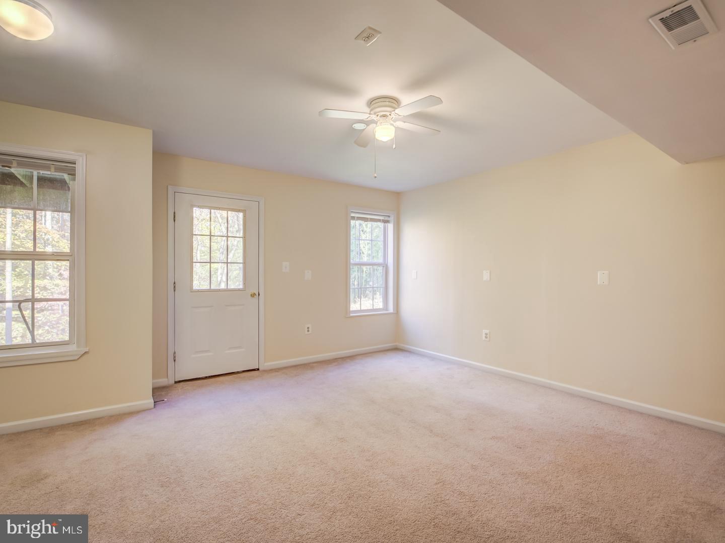 BLOOMS CROSSING - Residential