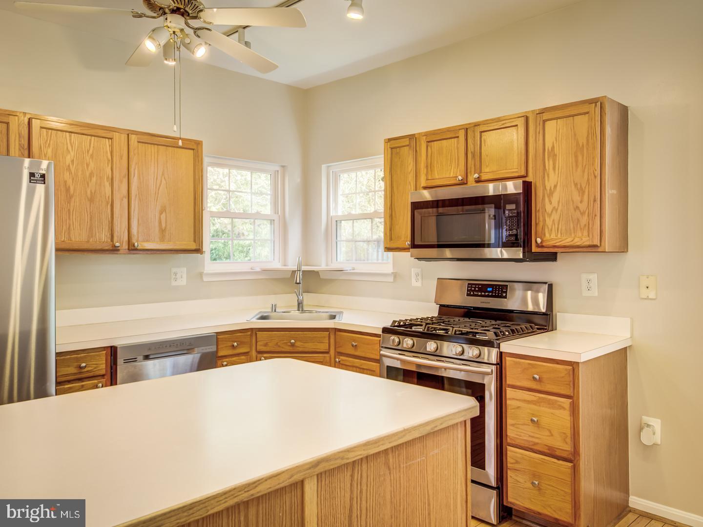 BLOOMS CROSSING - Residential