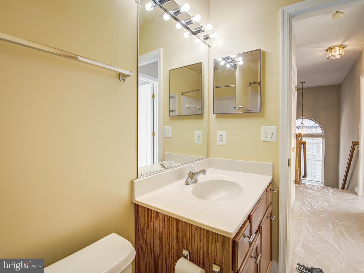 BLOOMS CROSSING - Residential