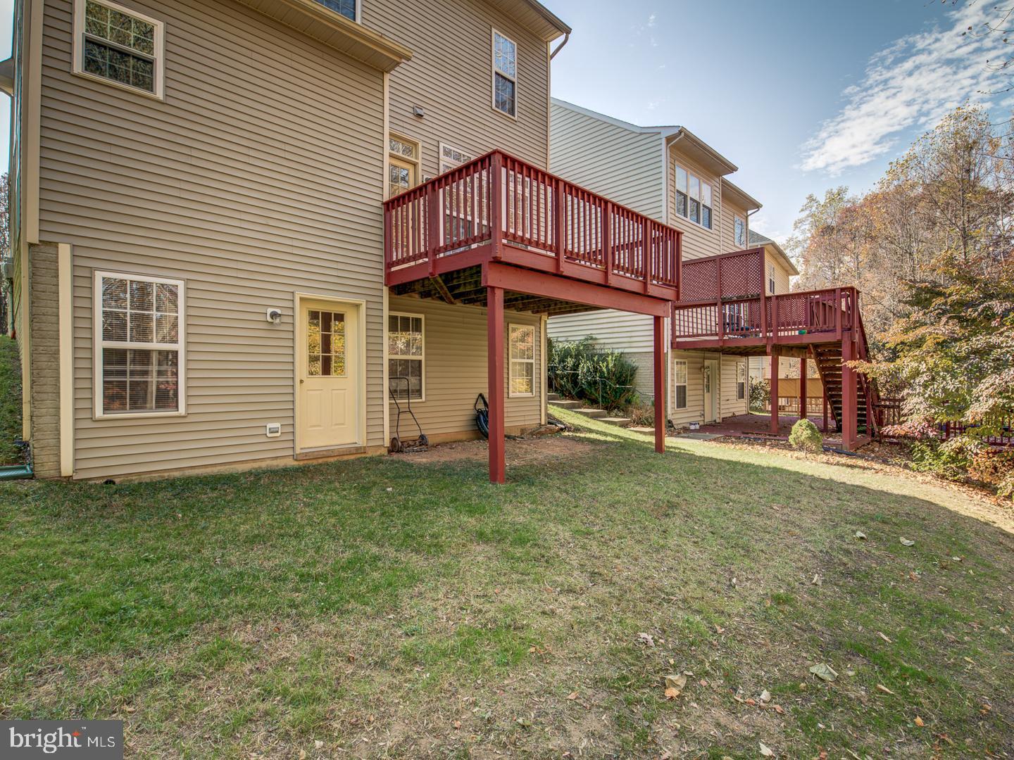 BLOOMS CROSSING - Residential