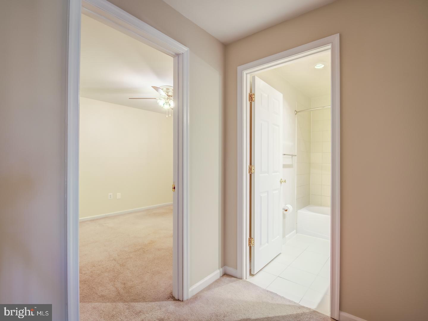 BLOOMS CROSSING - Residential