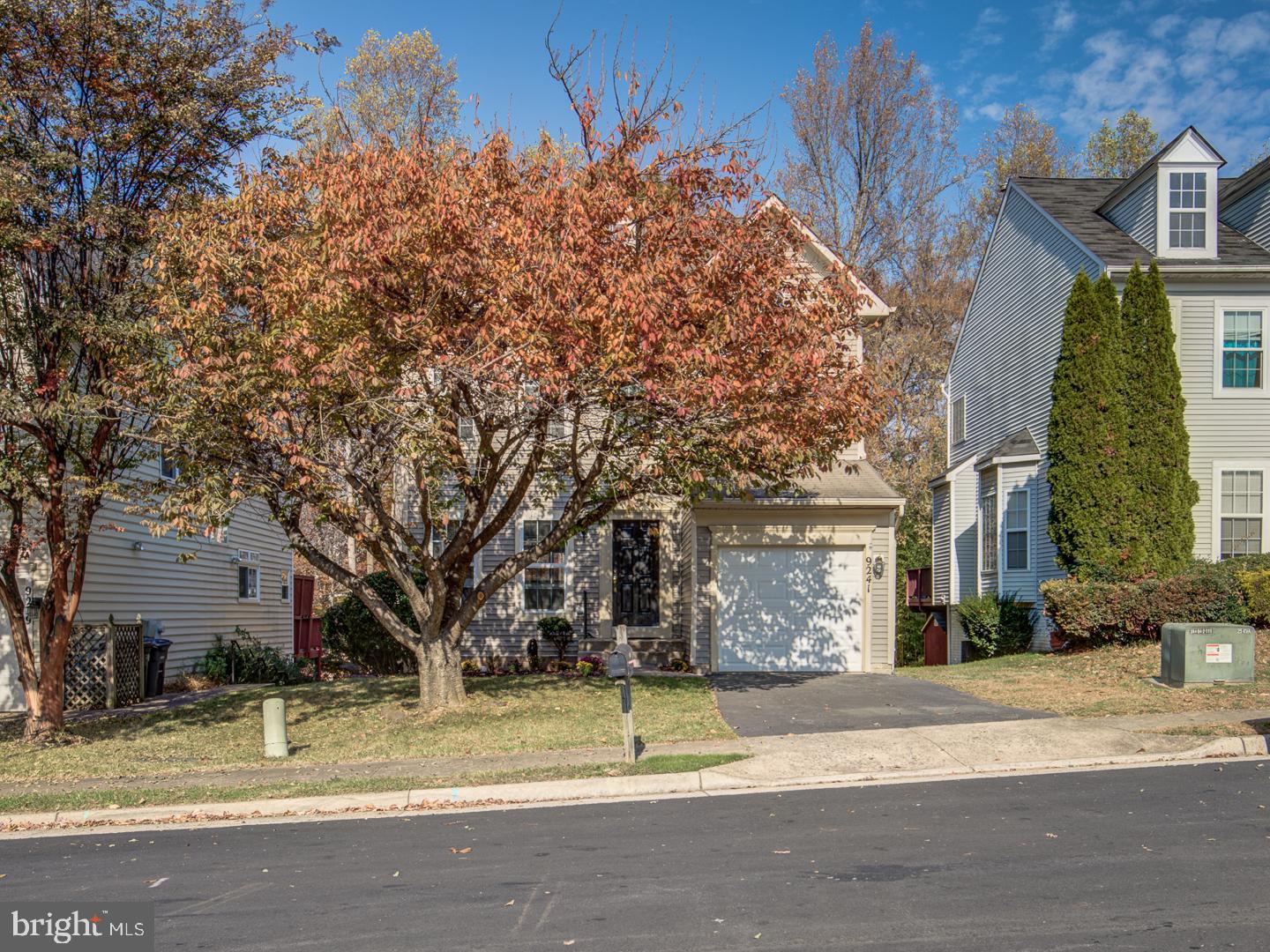 BLOOMS CROSSING - Residential