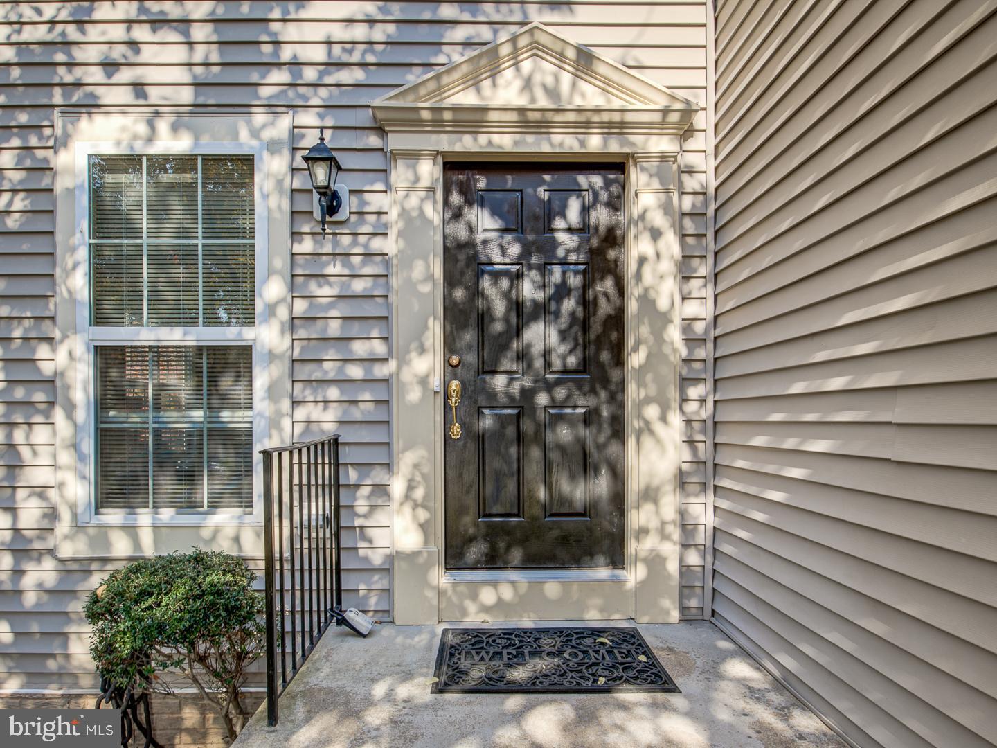 BLOOMS CROSSING - Residential