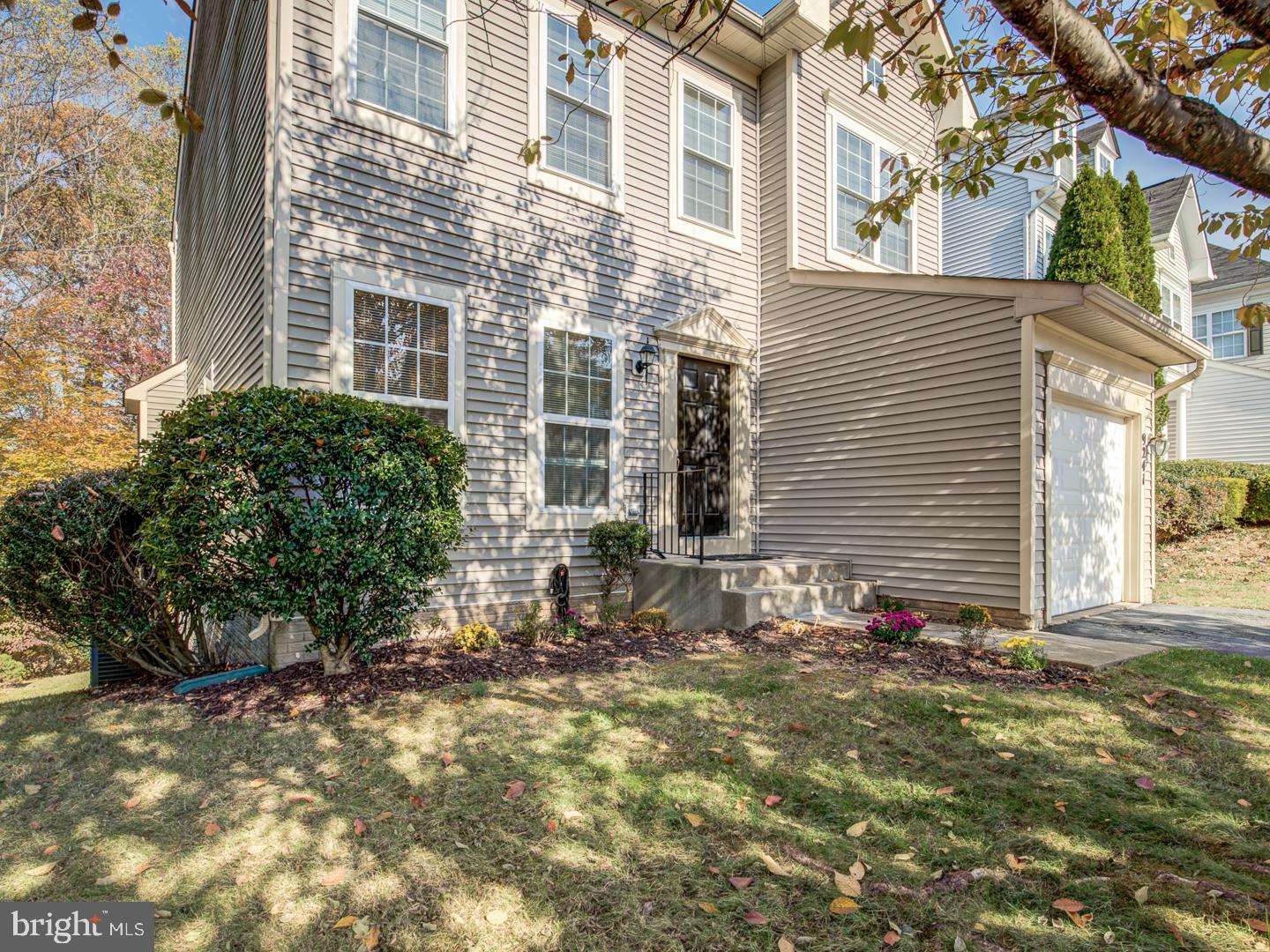 BLOOMS CROSSING - Residential