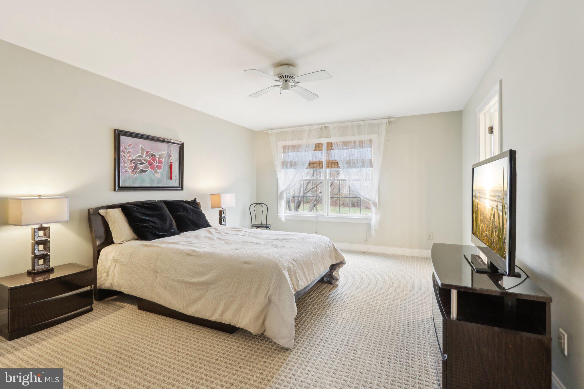 CLAREMONT VILLAGE - Residential