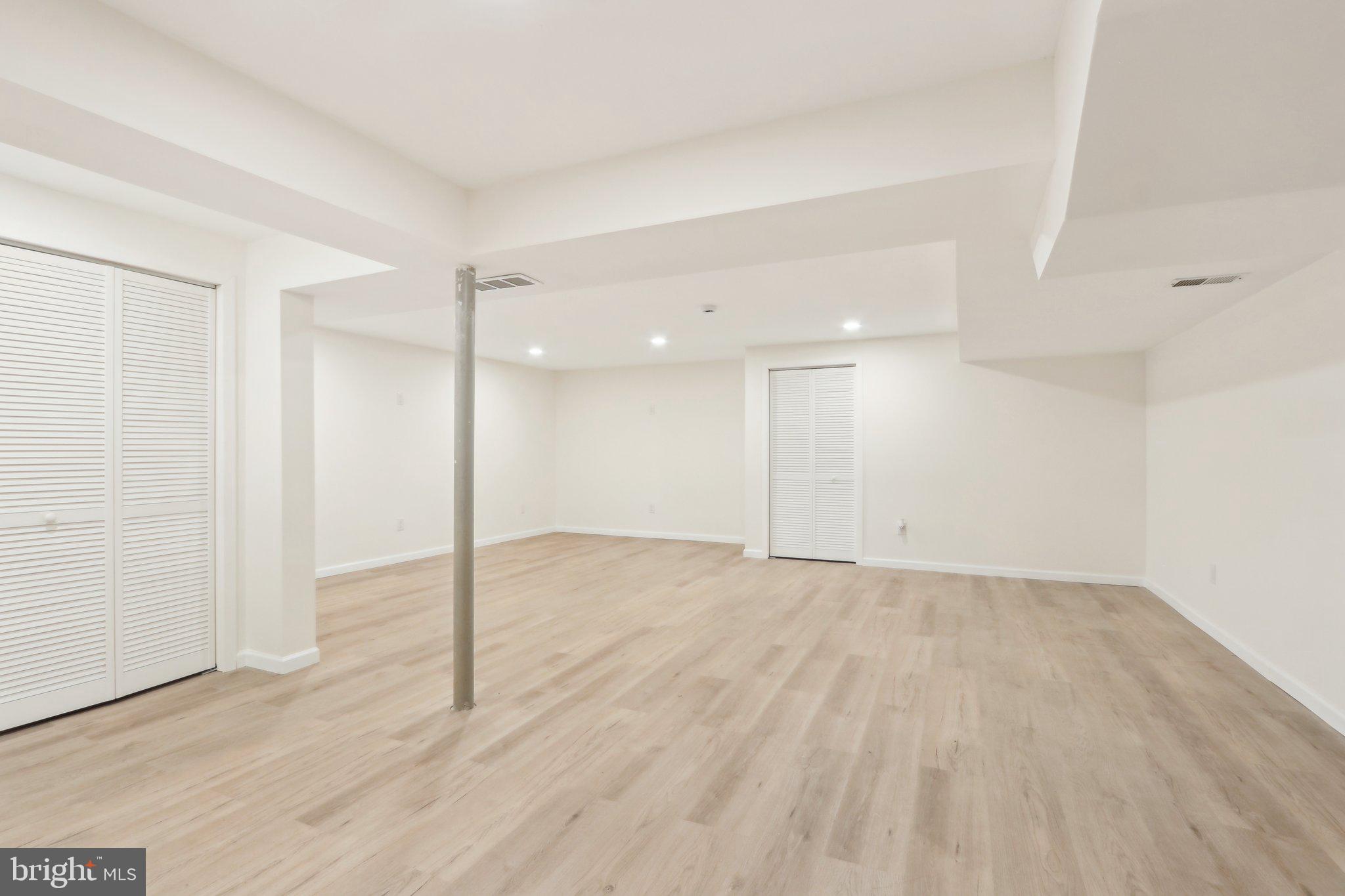 CLAREMONT VILLAGE - Residential