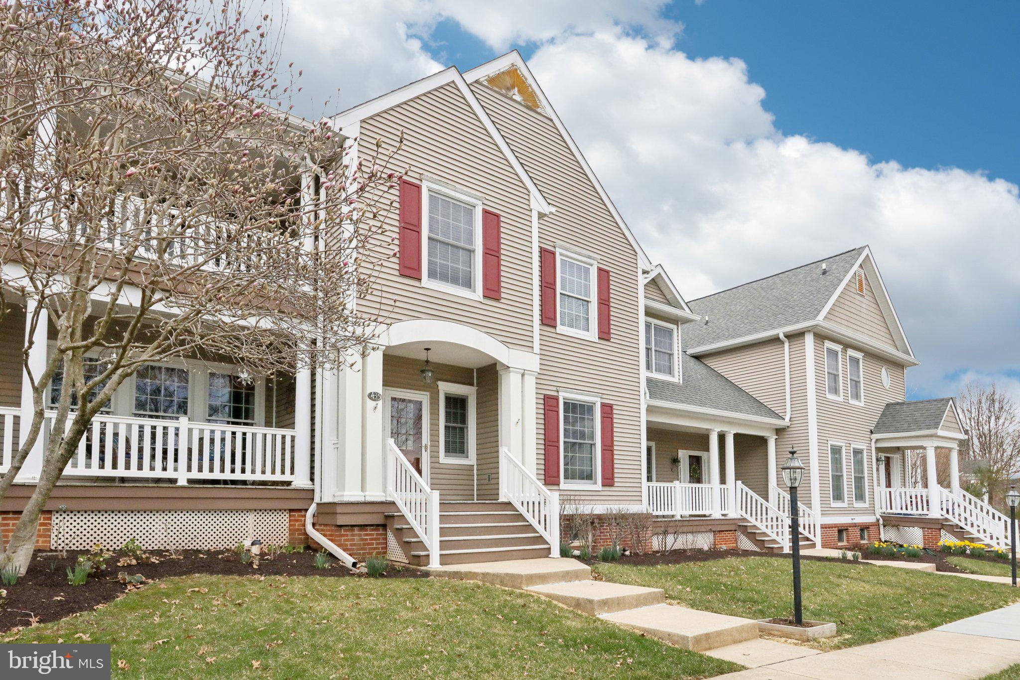 CLAREMONT VILLAGE - Residential