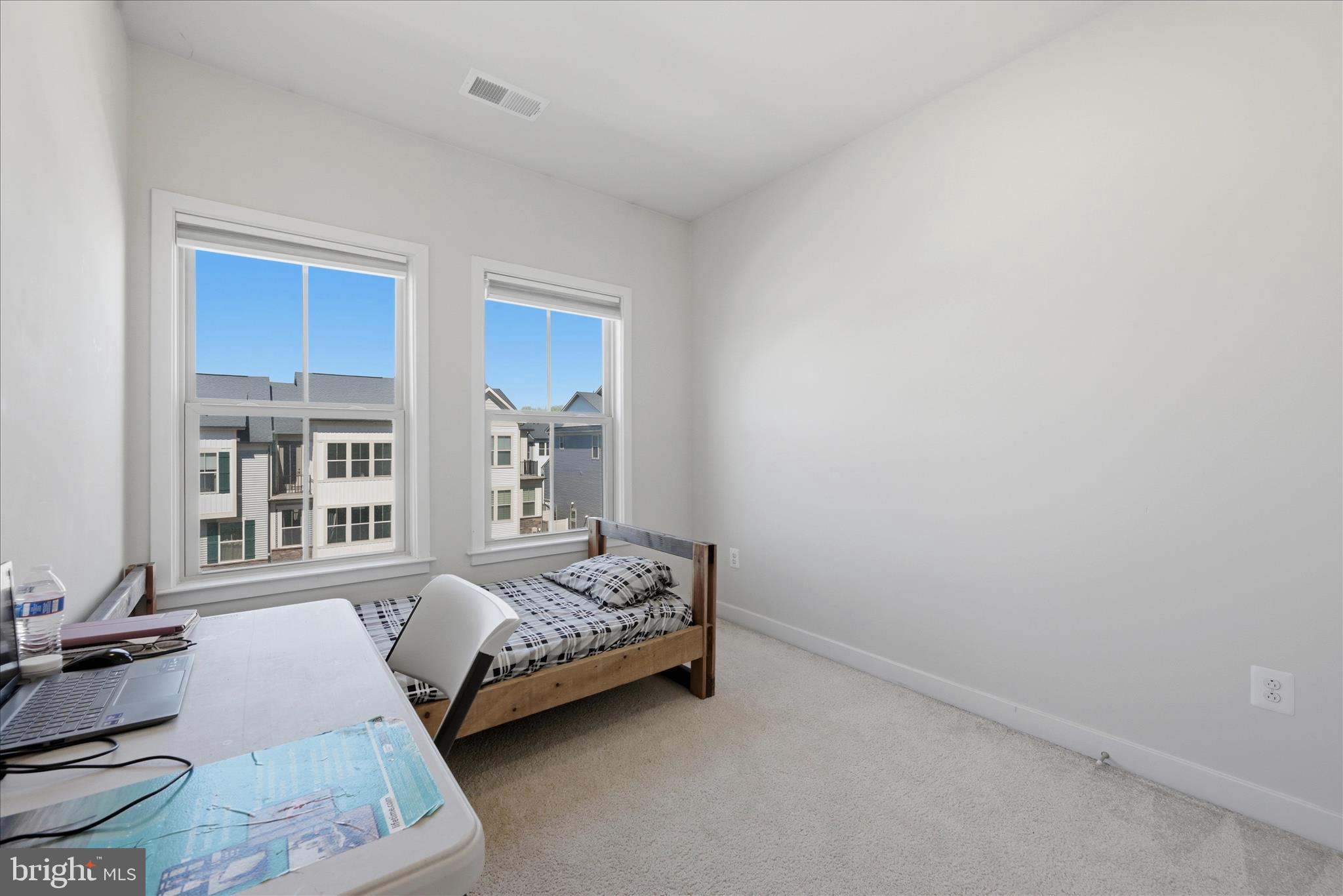 LAKE LINGANORE OAKDALE - Residential