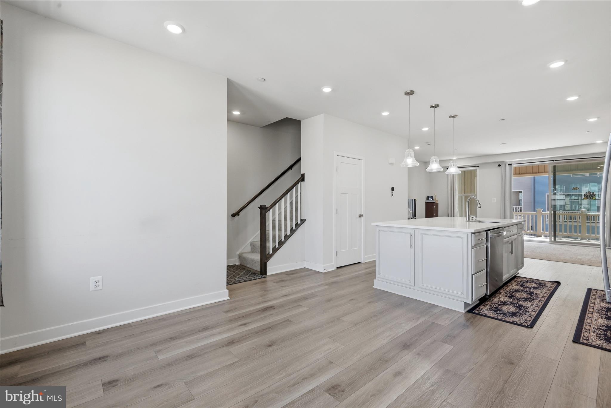 LAKE LINGANORE OAKDALE - Residential