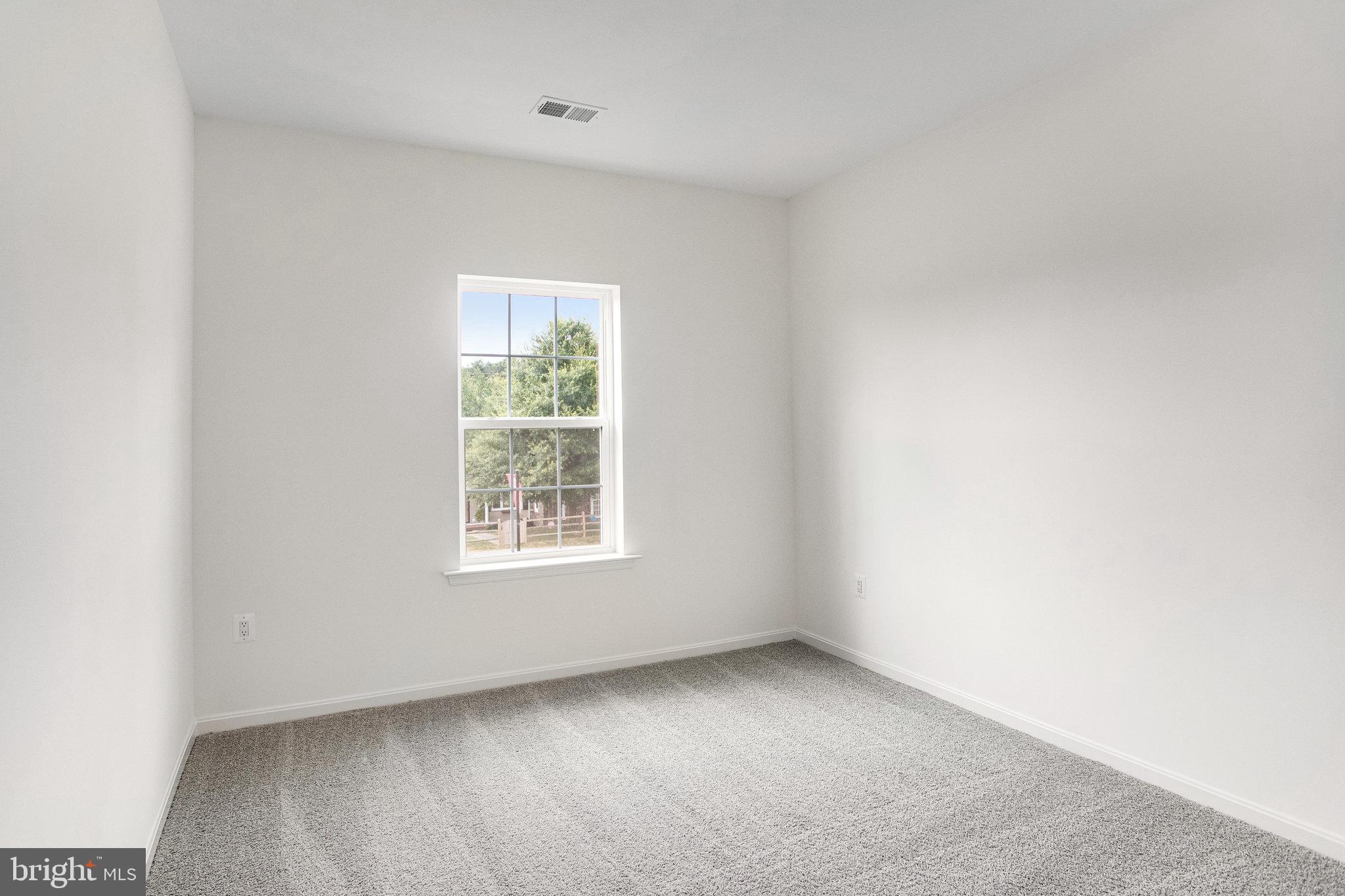 WHITE OAK RESERVE - Residential