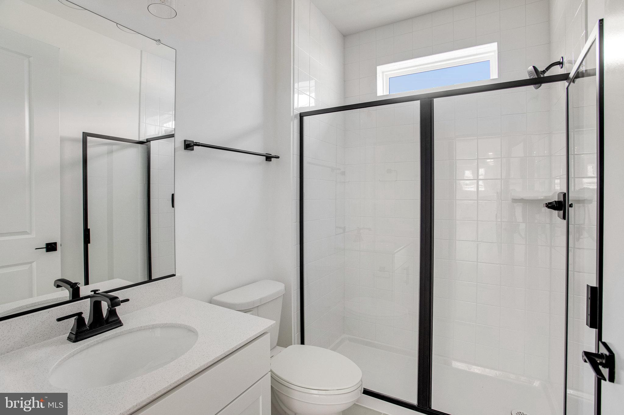 WHITE OAK RESERVE - Residential