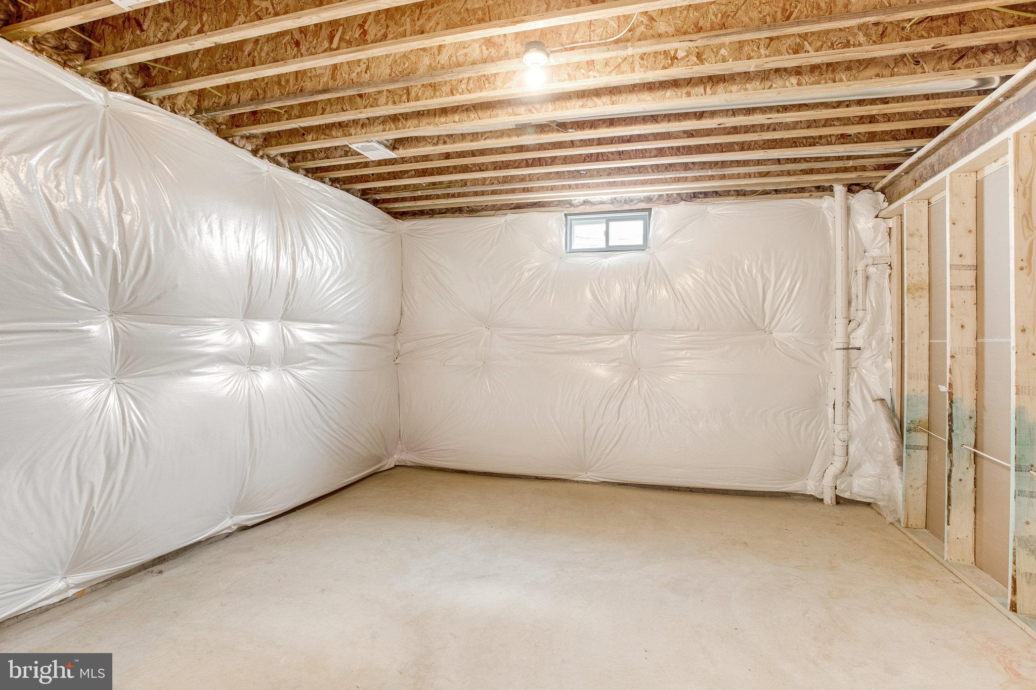 WHITE OAK RESERVE - Residential