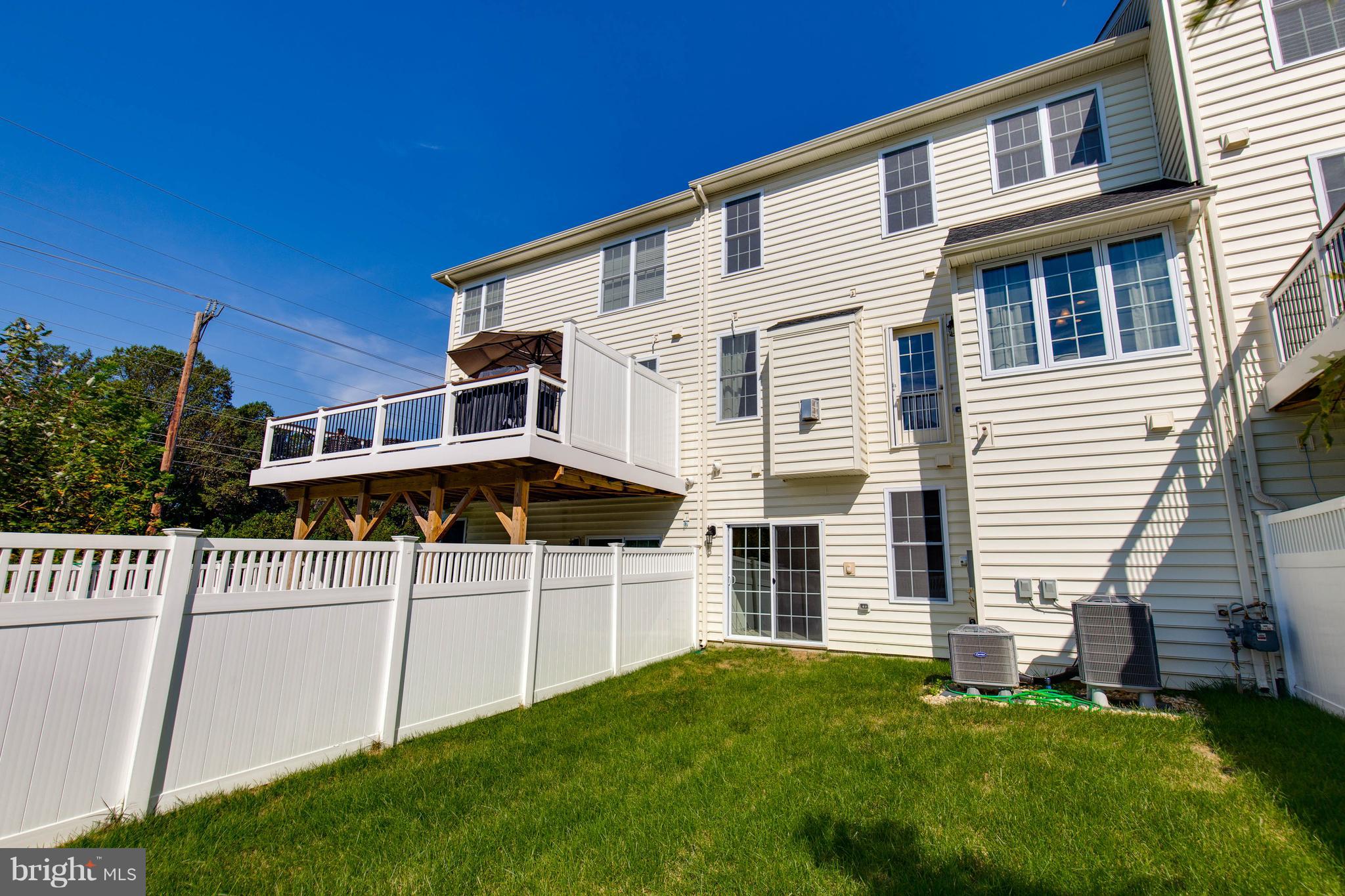 MARLBORO RIDGE - Residential