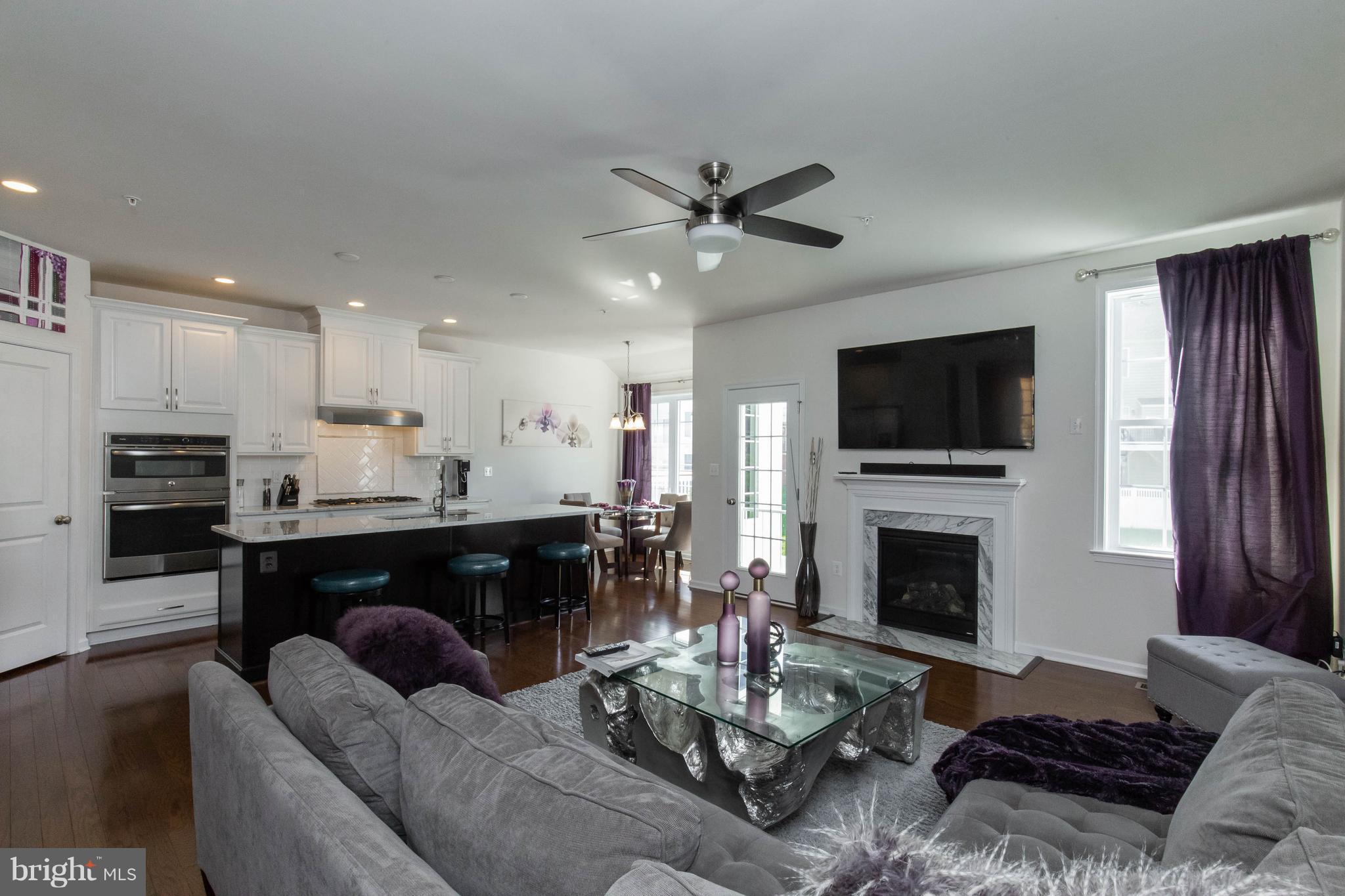 MARLBORO RIDGE - Residential