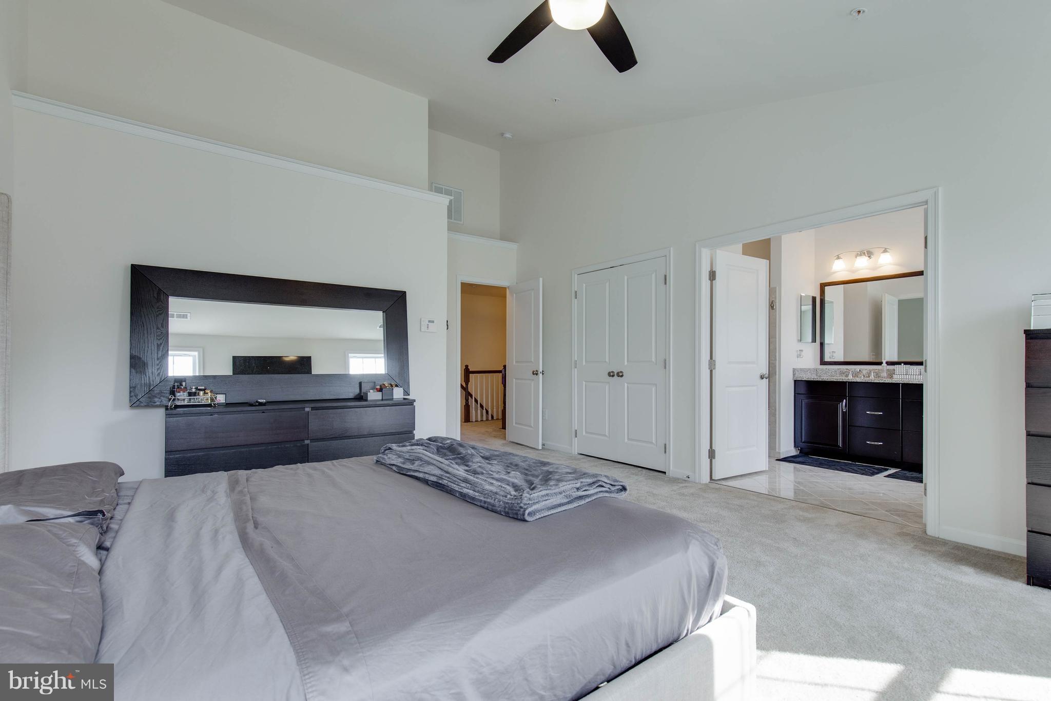 MARLBORO RIDGE - Residential