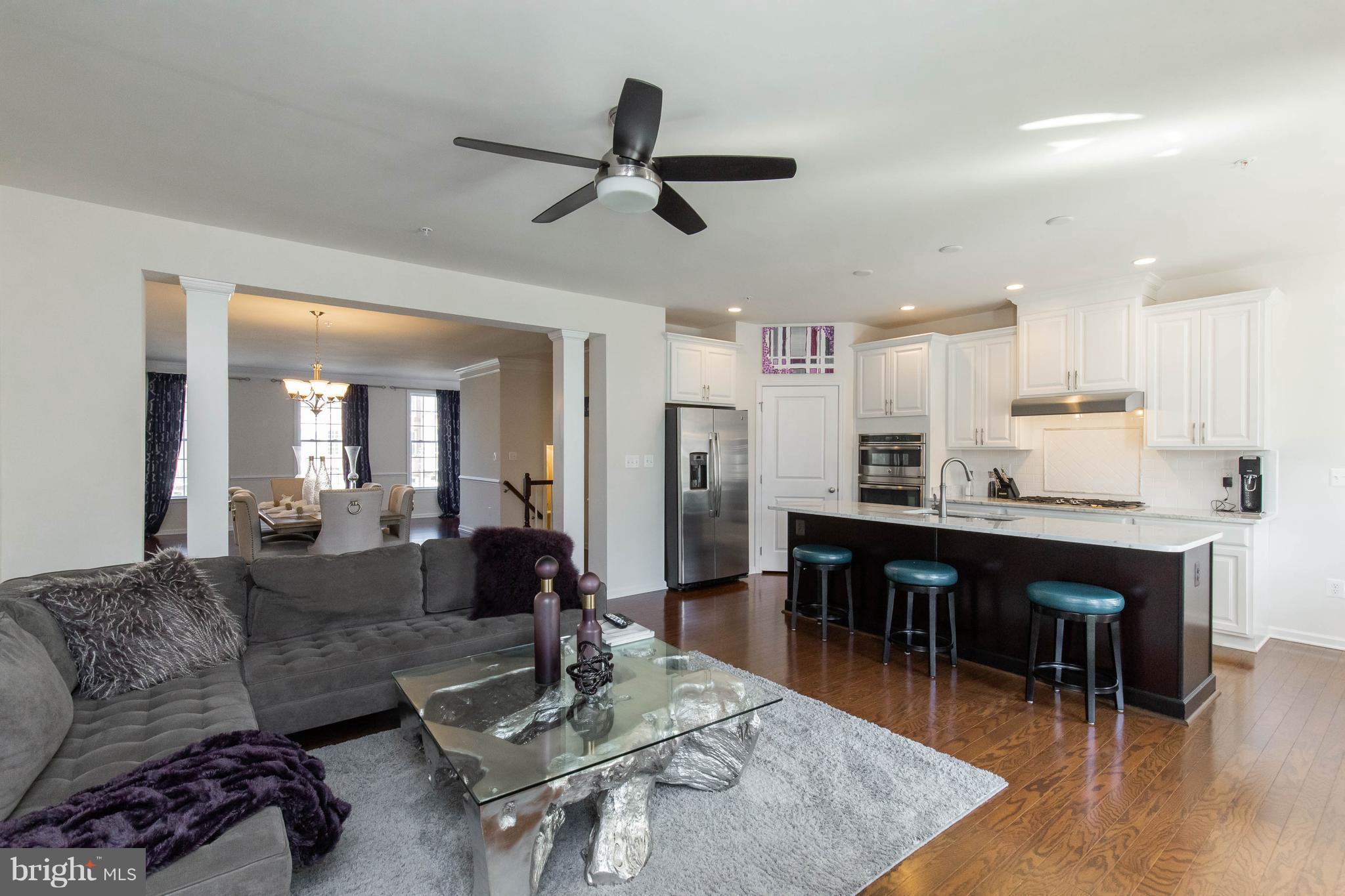 MARLBORO RIDGE - Residential