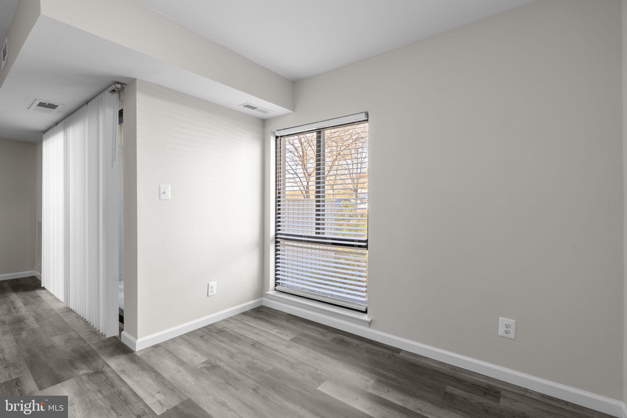 TREOVER CONDOMINIUM - Residential