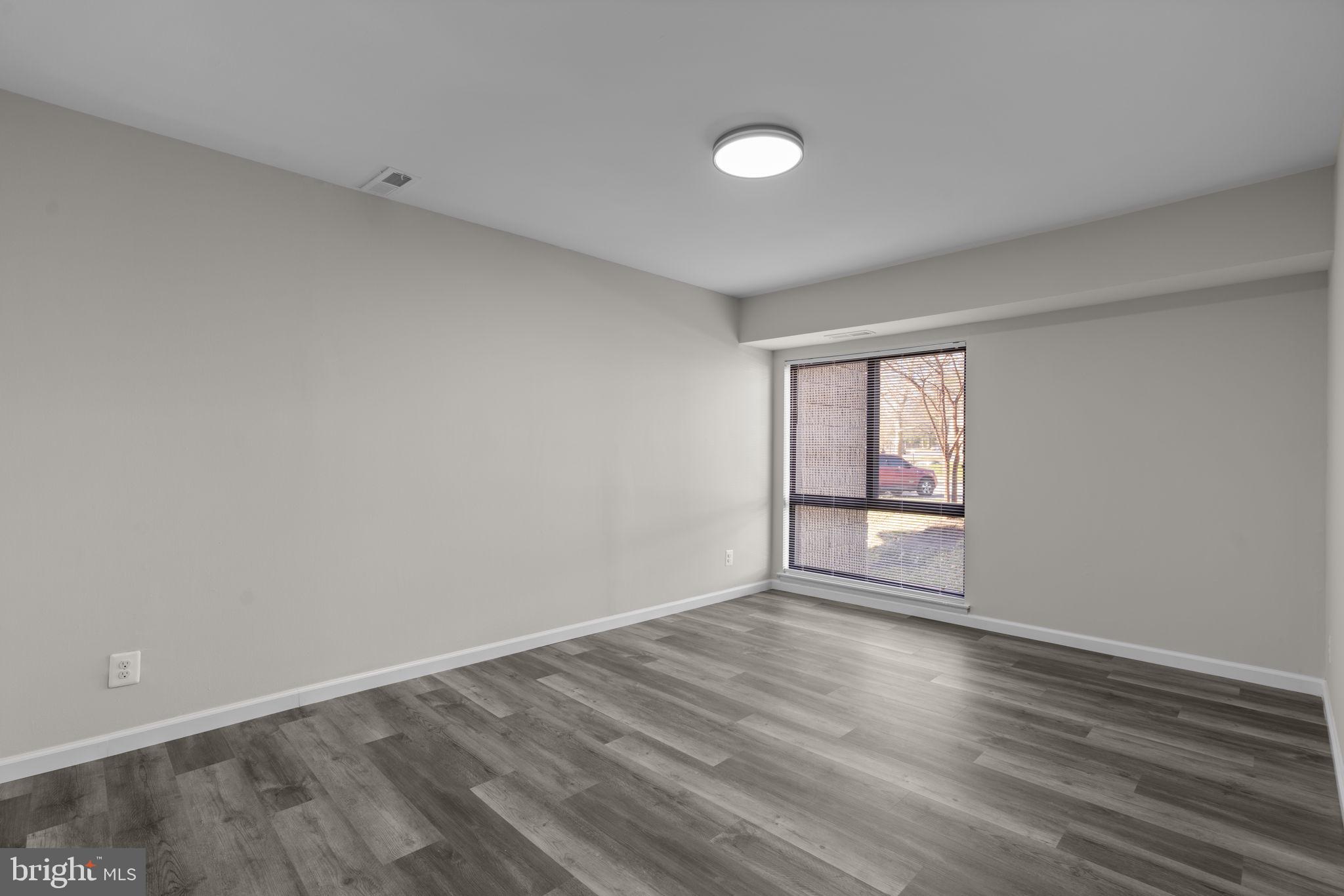 TREOVER CONDOMINIUM - Residential