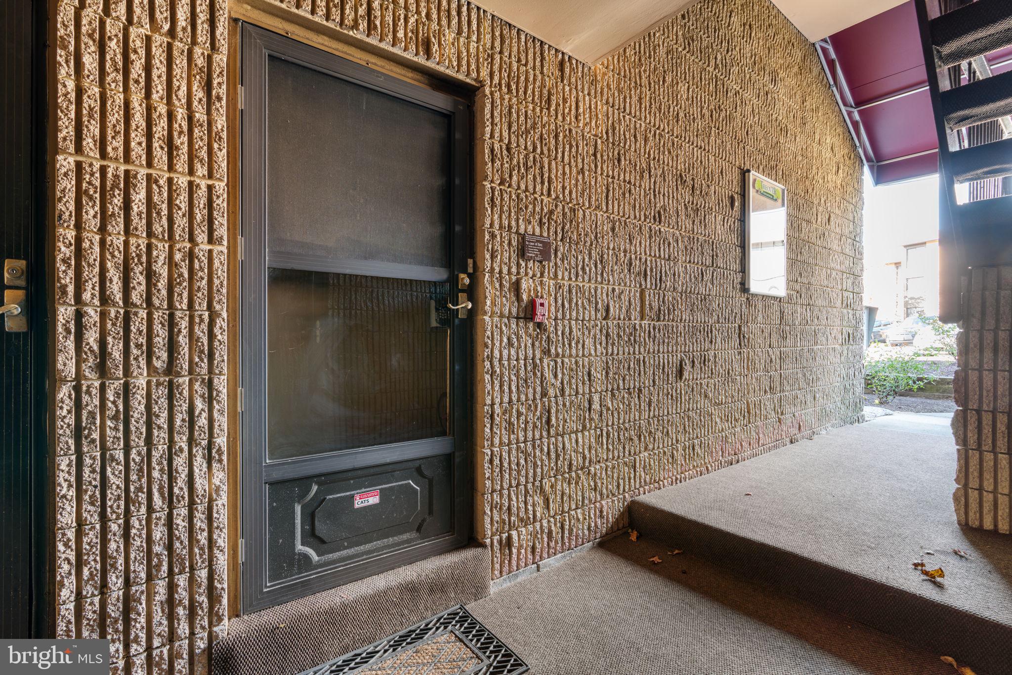 TREOVER CONDOMINIUM - Residential