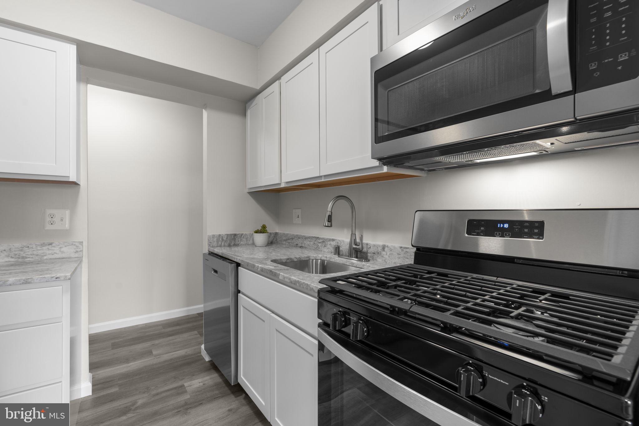 TREOVER CONDOMINIUM - Residential