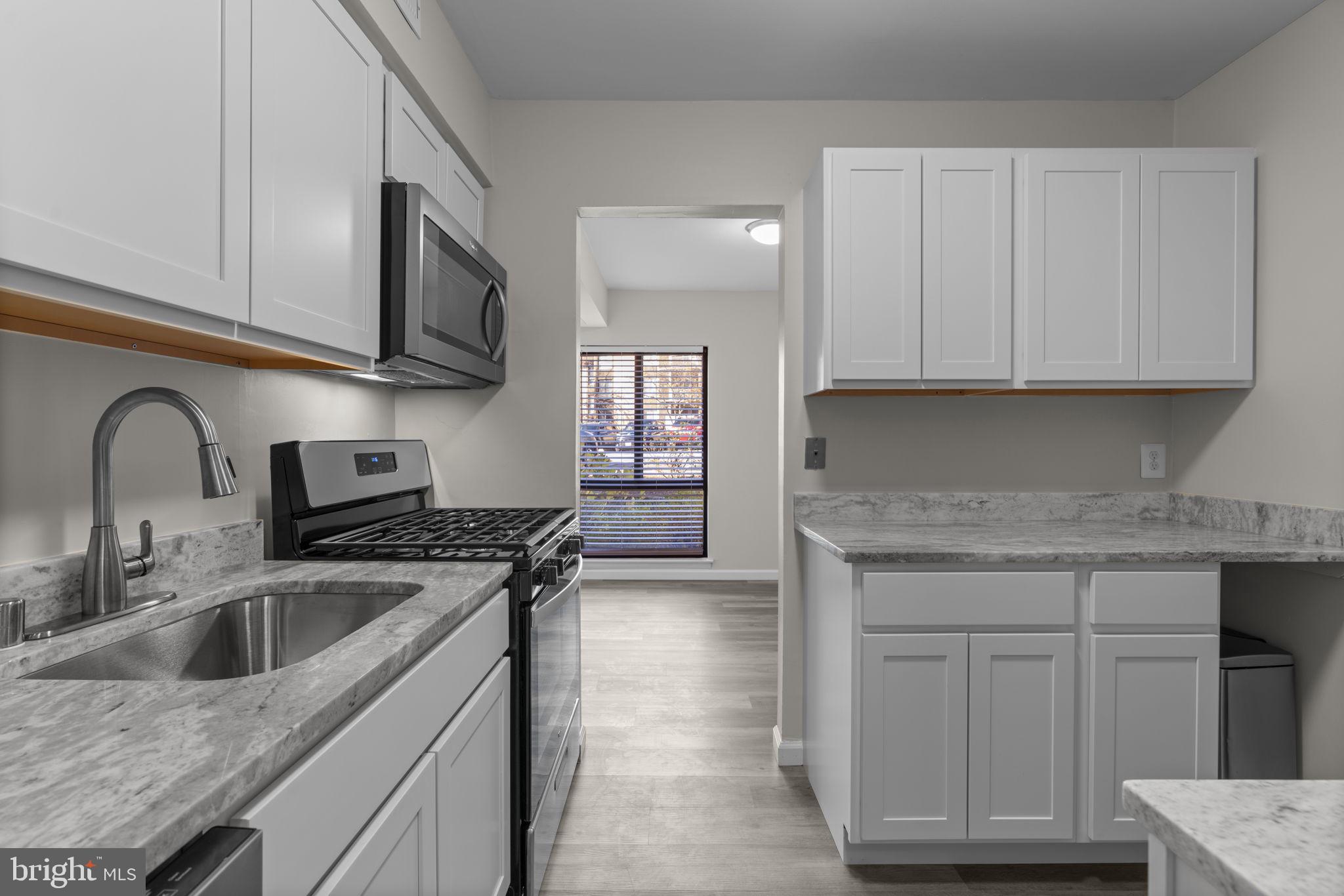 TREOVER CONDOMINIUM - Residential