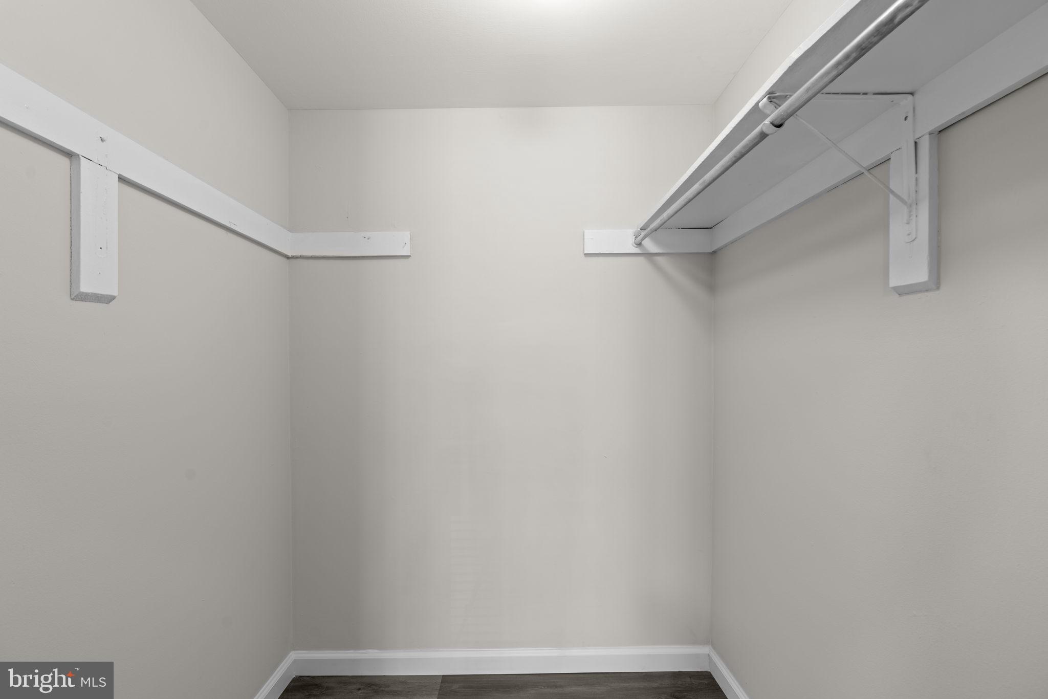 TREOVER CONDOMINIUM - Residential