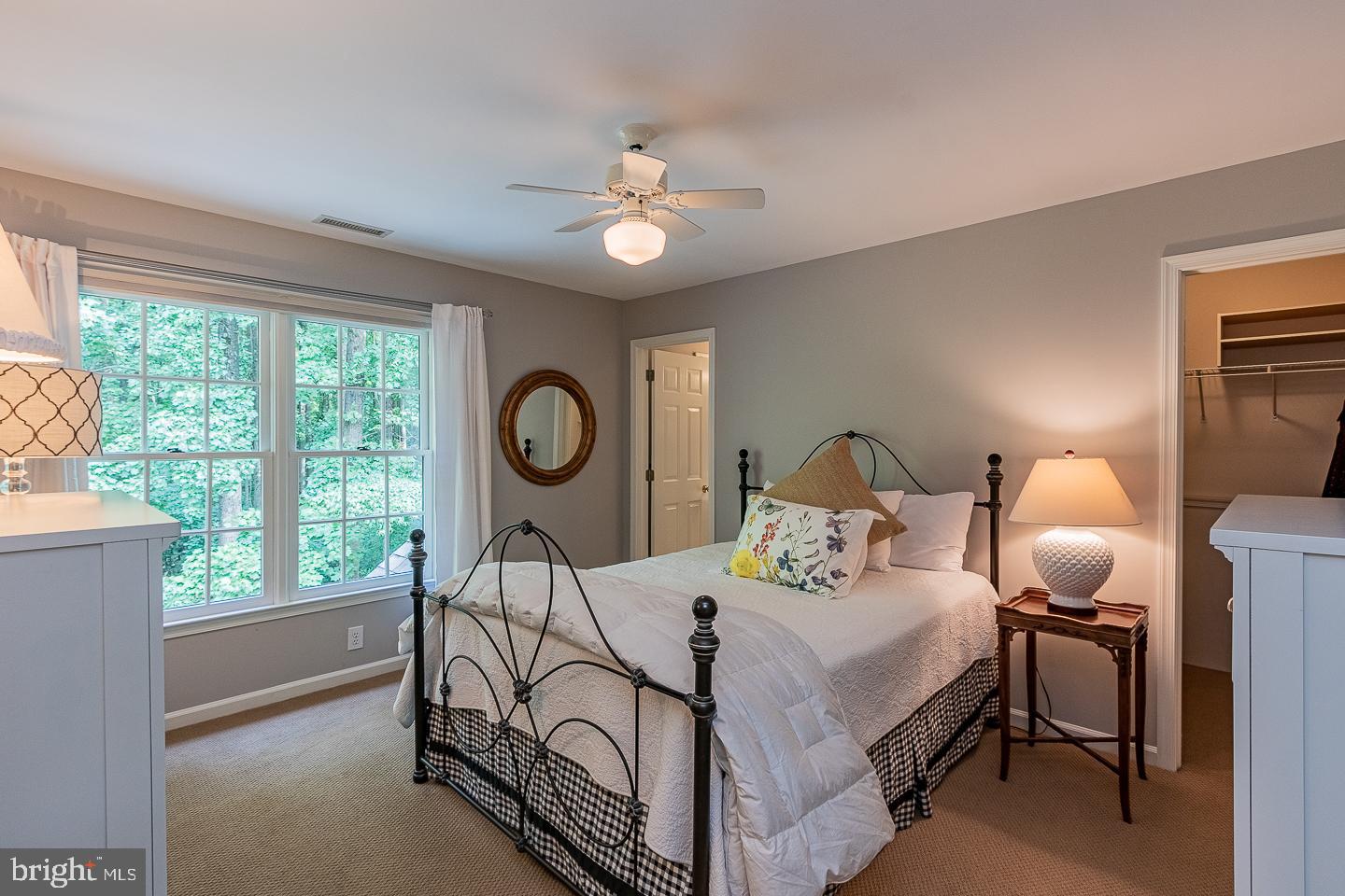 WHITEHORSE - Residential