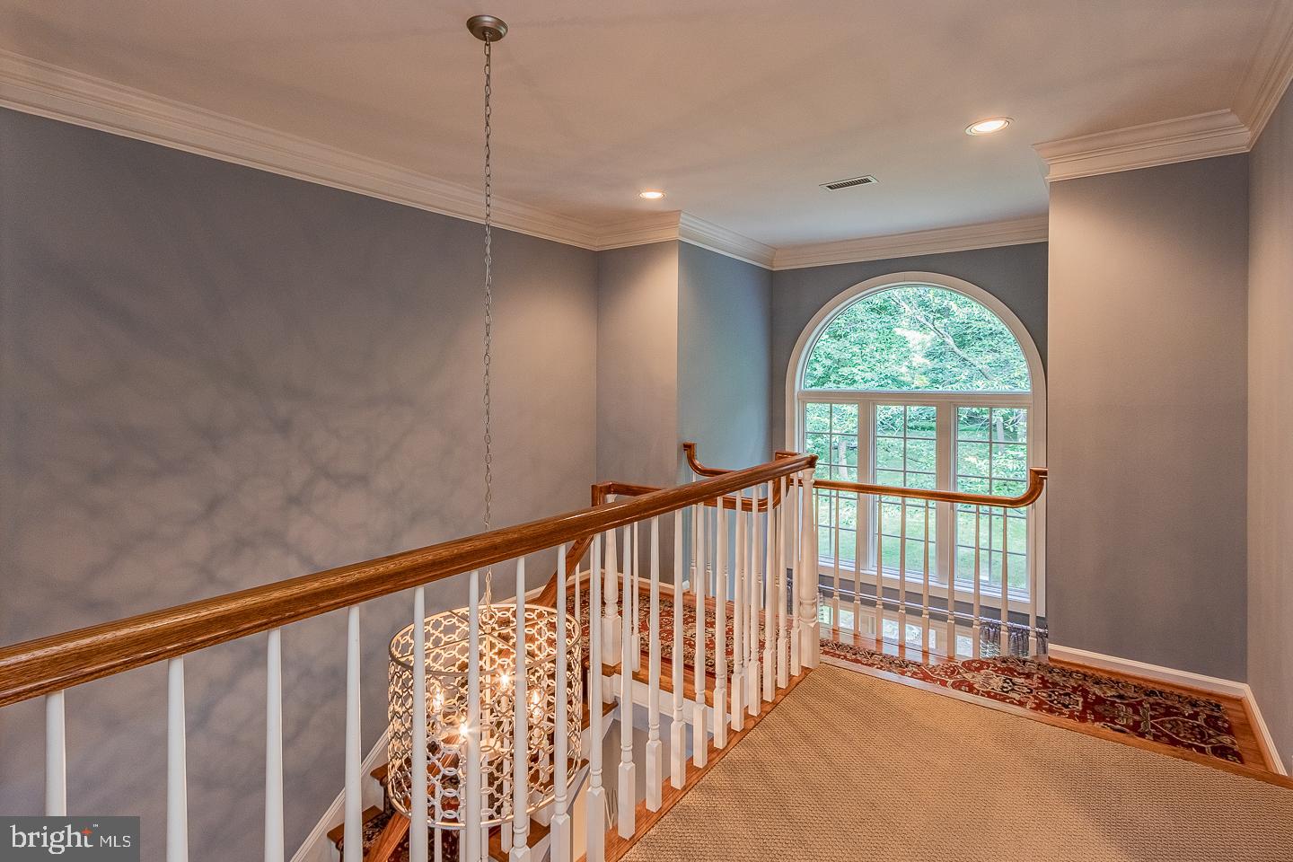 WHITEHORSE - Residential