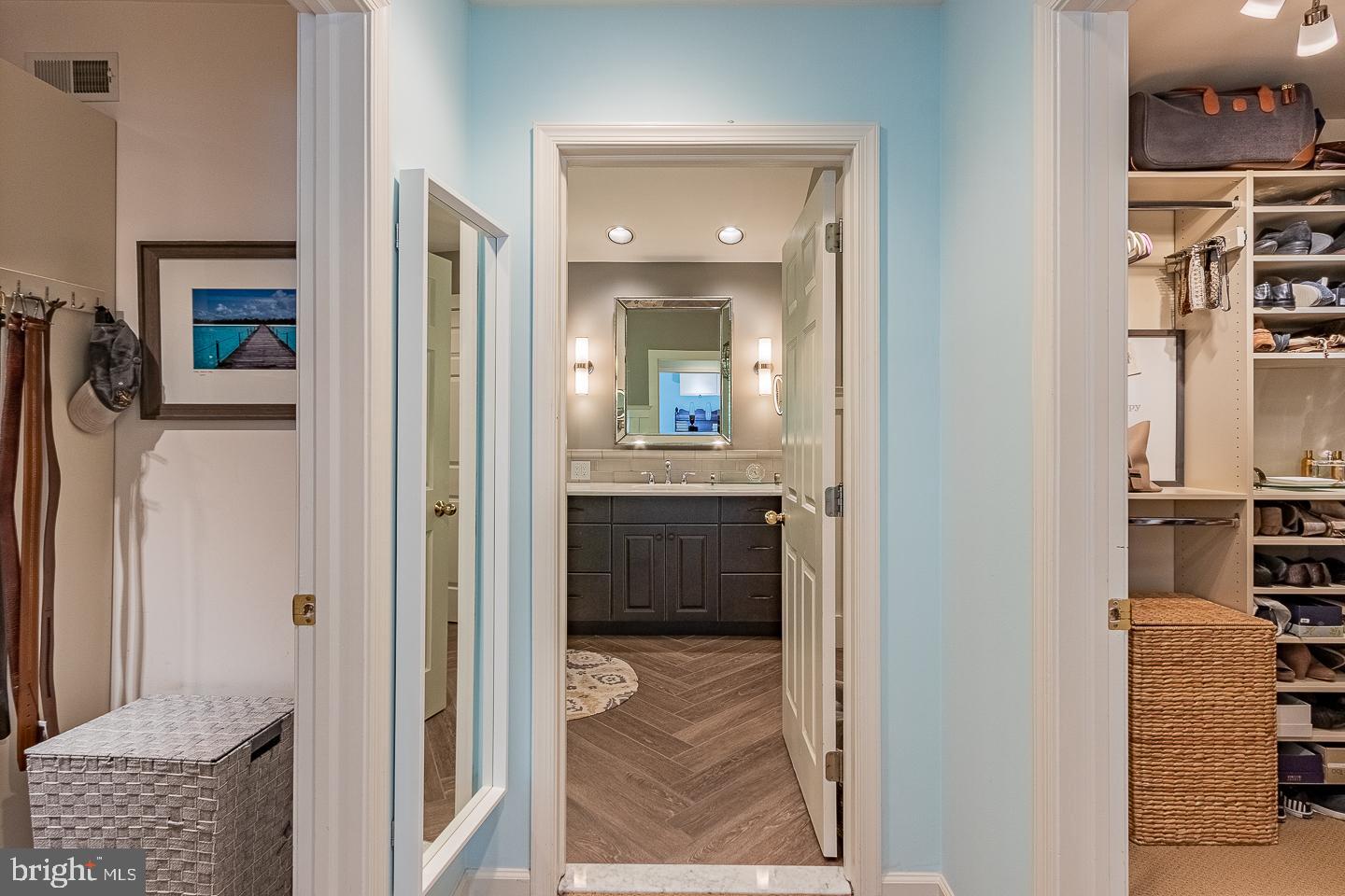 WHITEHORSE - Residential