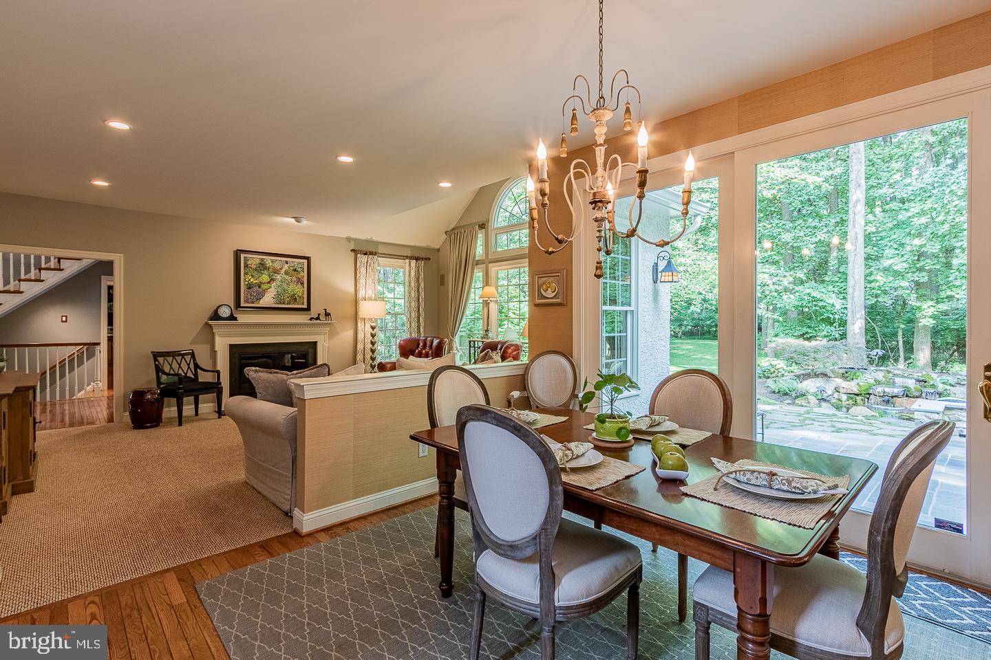 WHITEHORSE - Residential